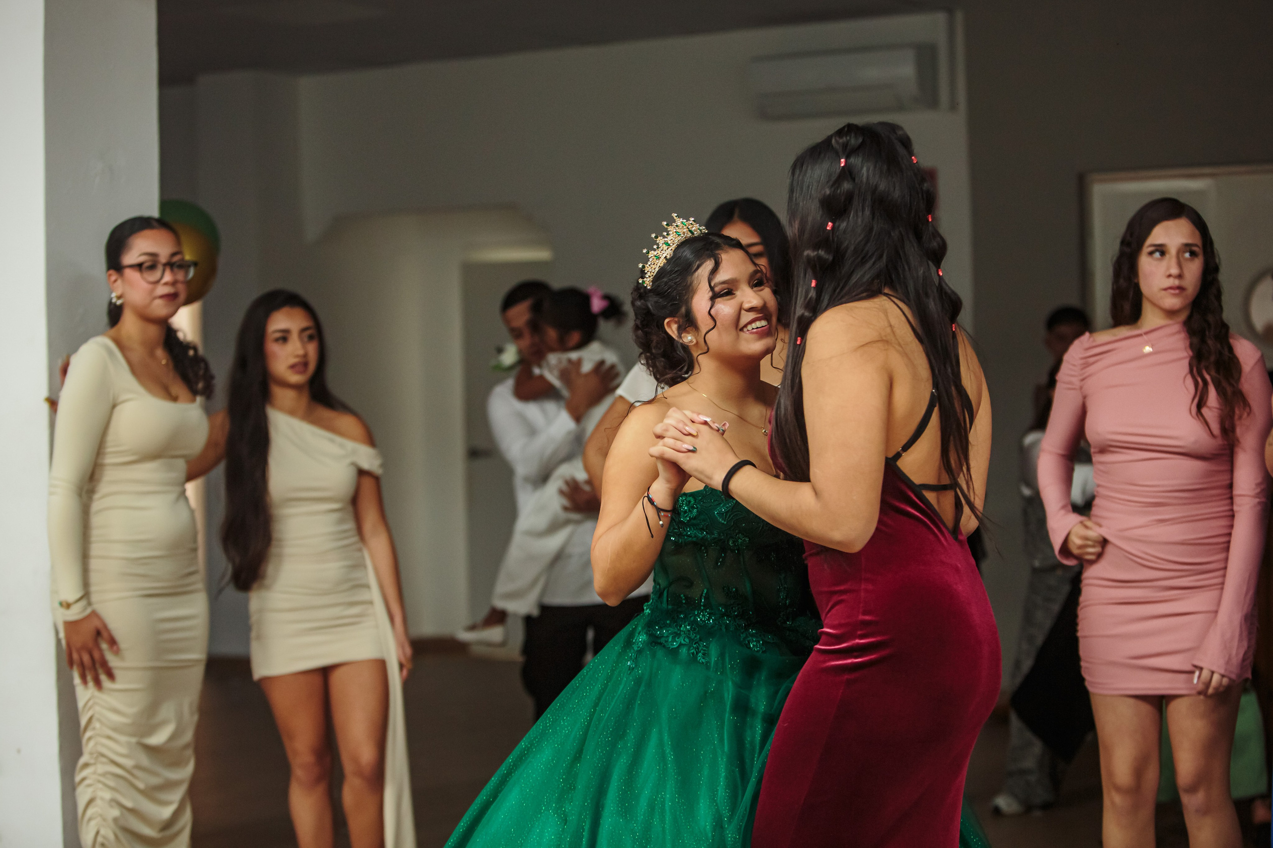 Quinceria | Danna. Fotógrafo de retrato, familia y reportajes en Valencia | España | Europa Vitalii Lumier