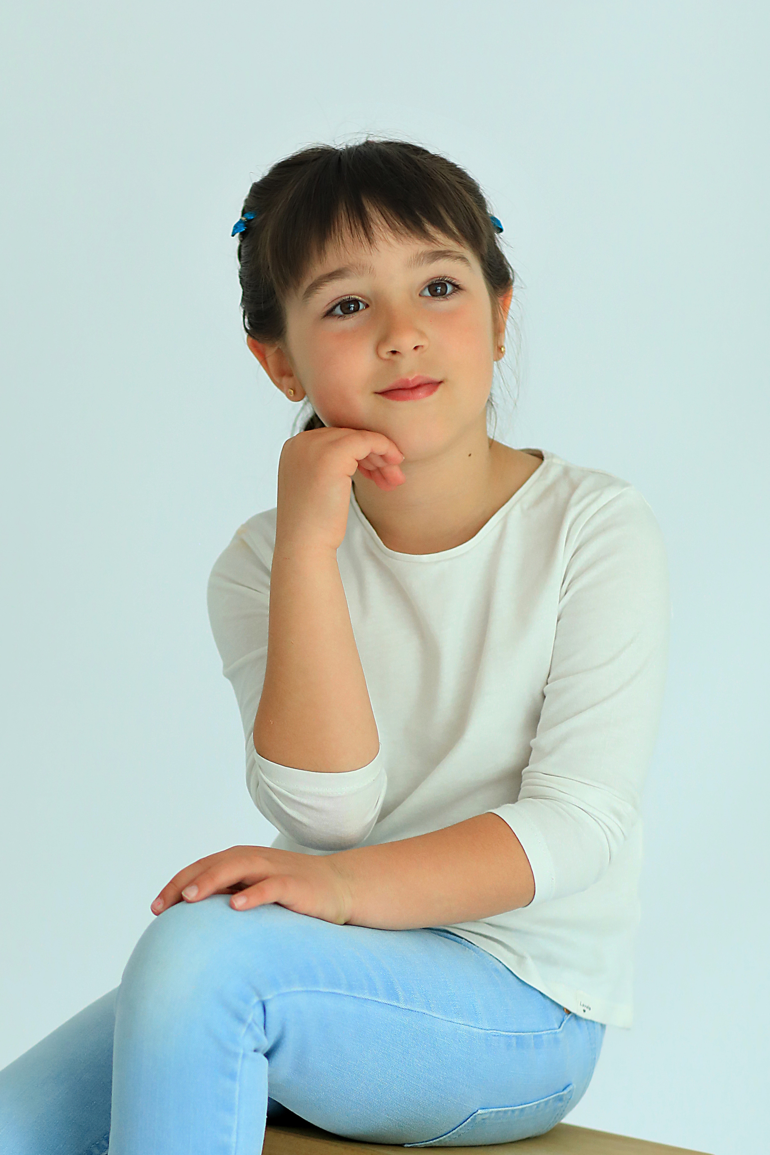 Laura. Fotografía de Eventos, Embarazo y Familiar en Pirineos