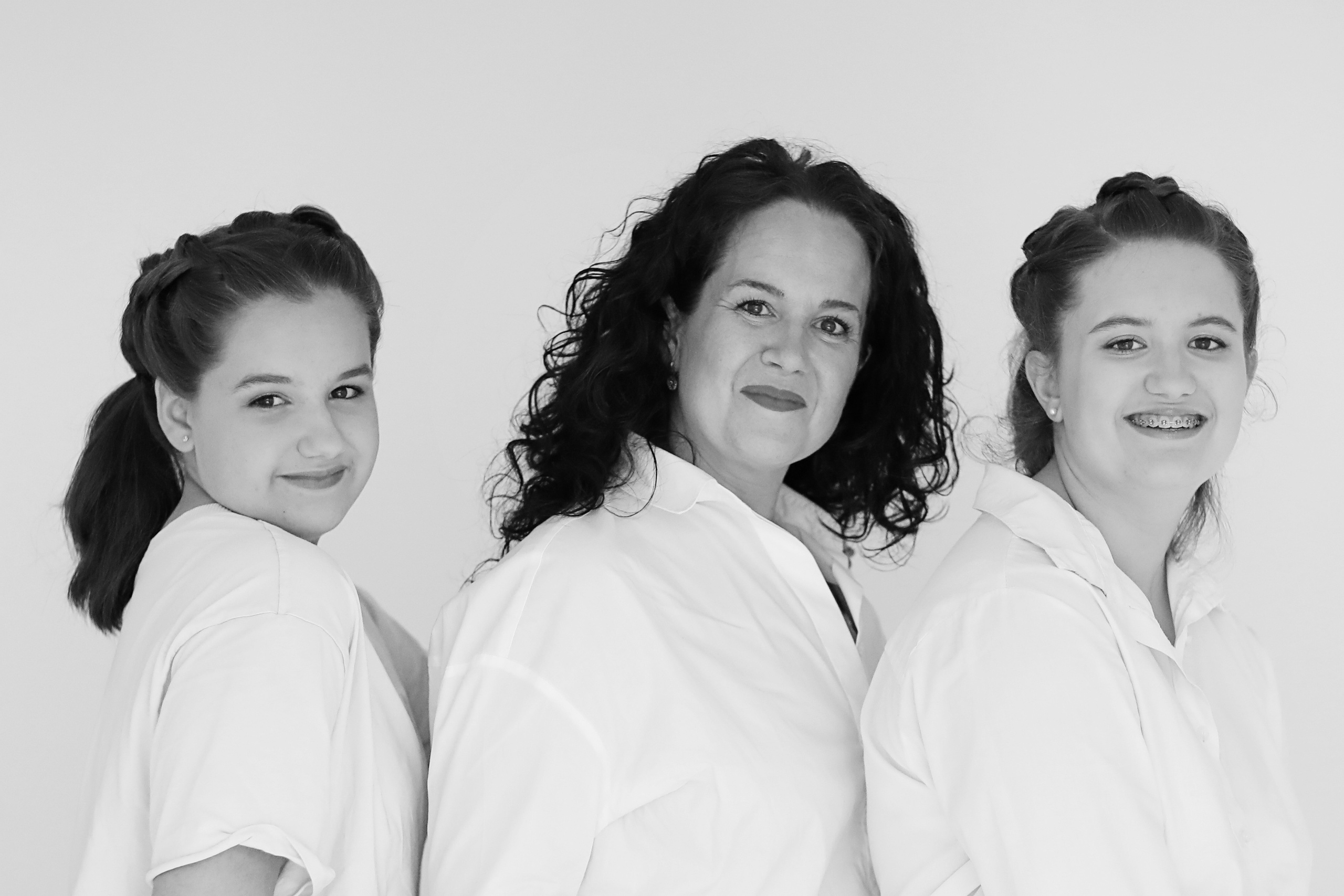 Isabel. Fotografía de Eventos, Embarazo y Familiar en Pirineos