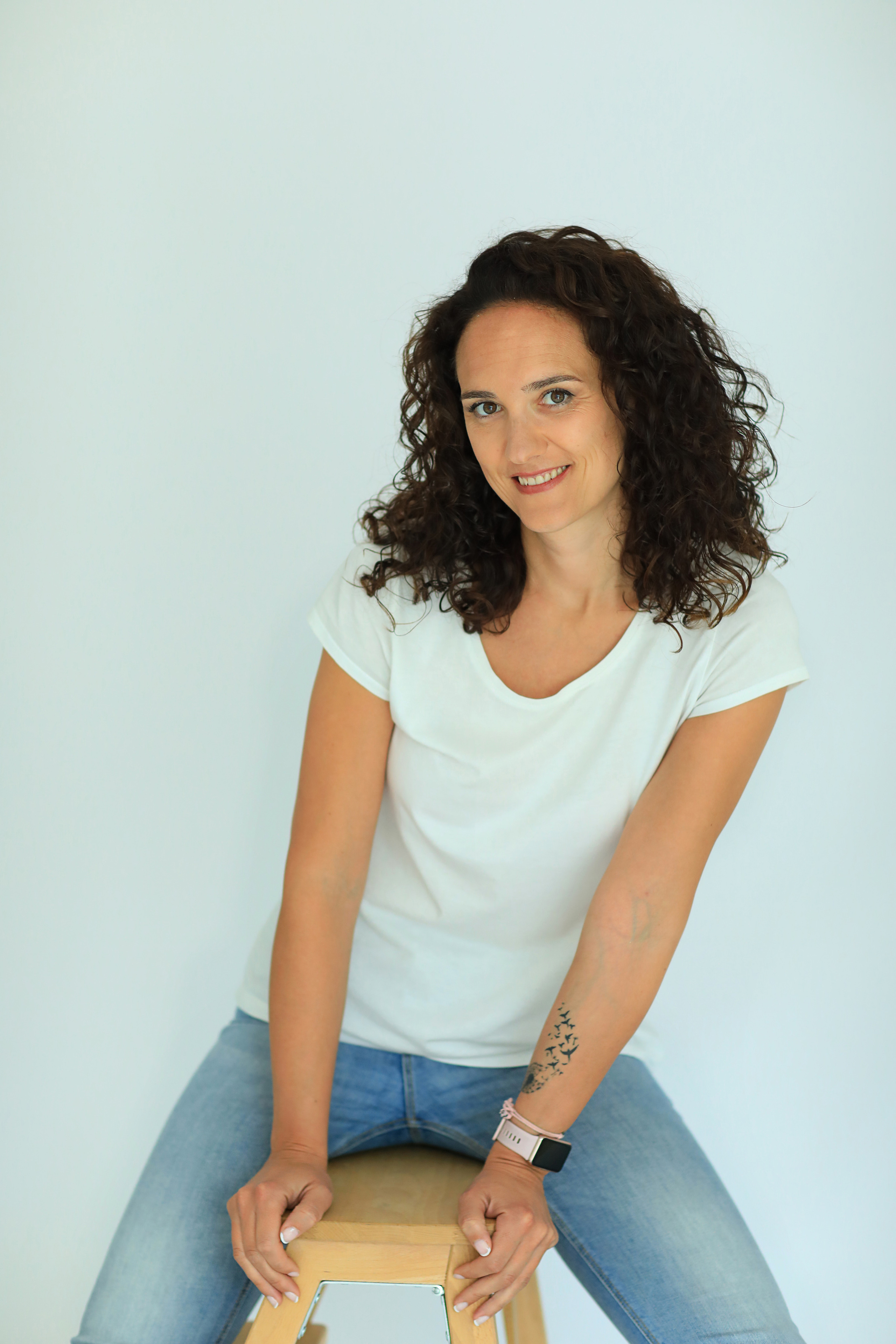 Laura. Fotografía de Eventos, Embarazo y Familiar en Pirineos