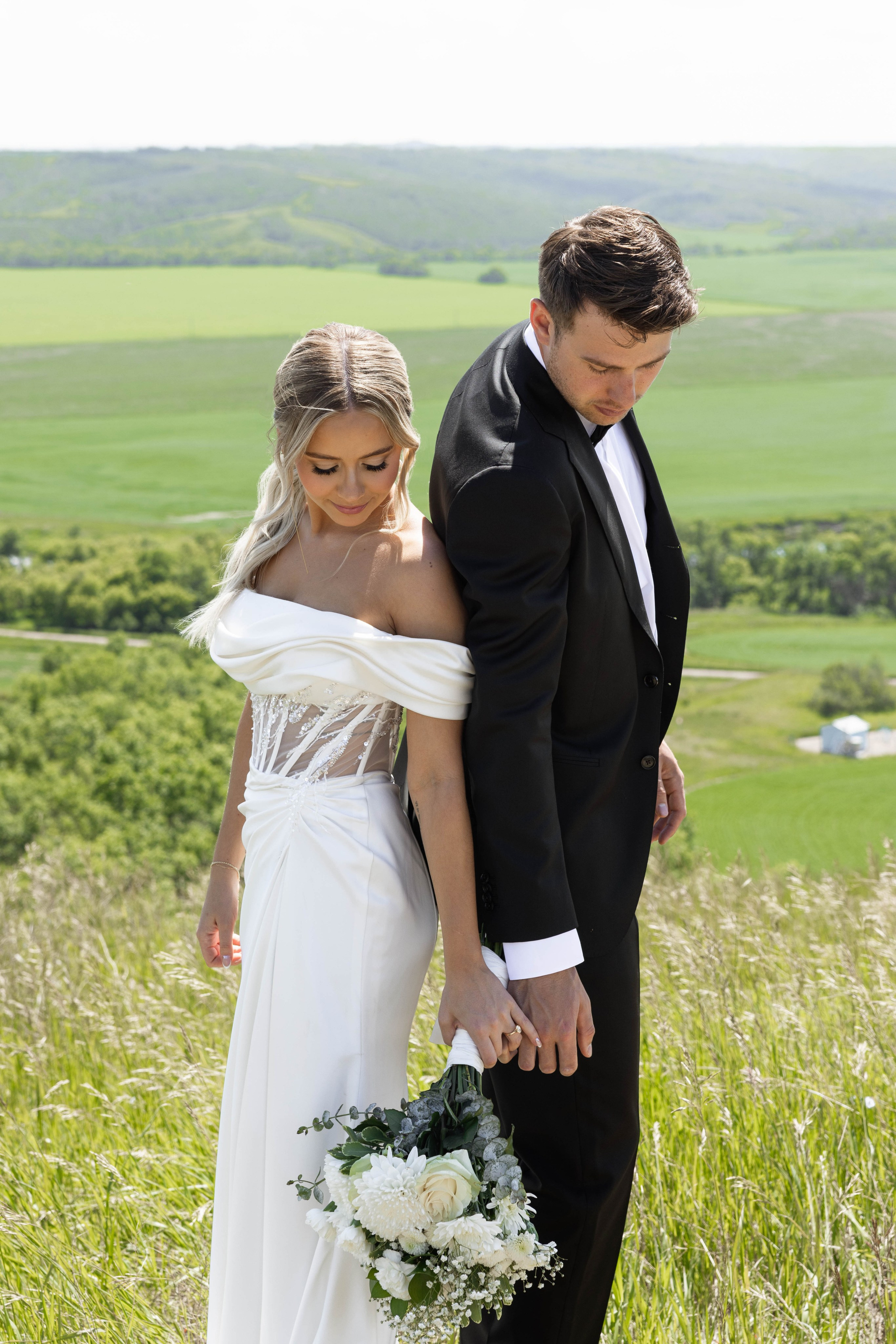 Beautiful Lakeside Wedding Photography. Wedding photography and videography in Regina, Saskatchewan