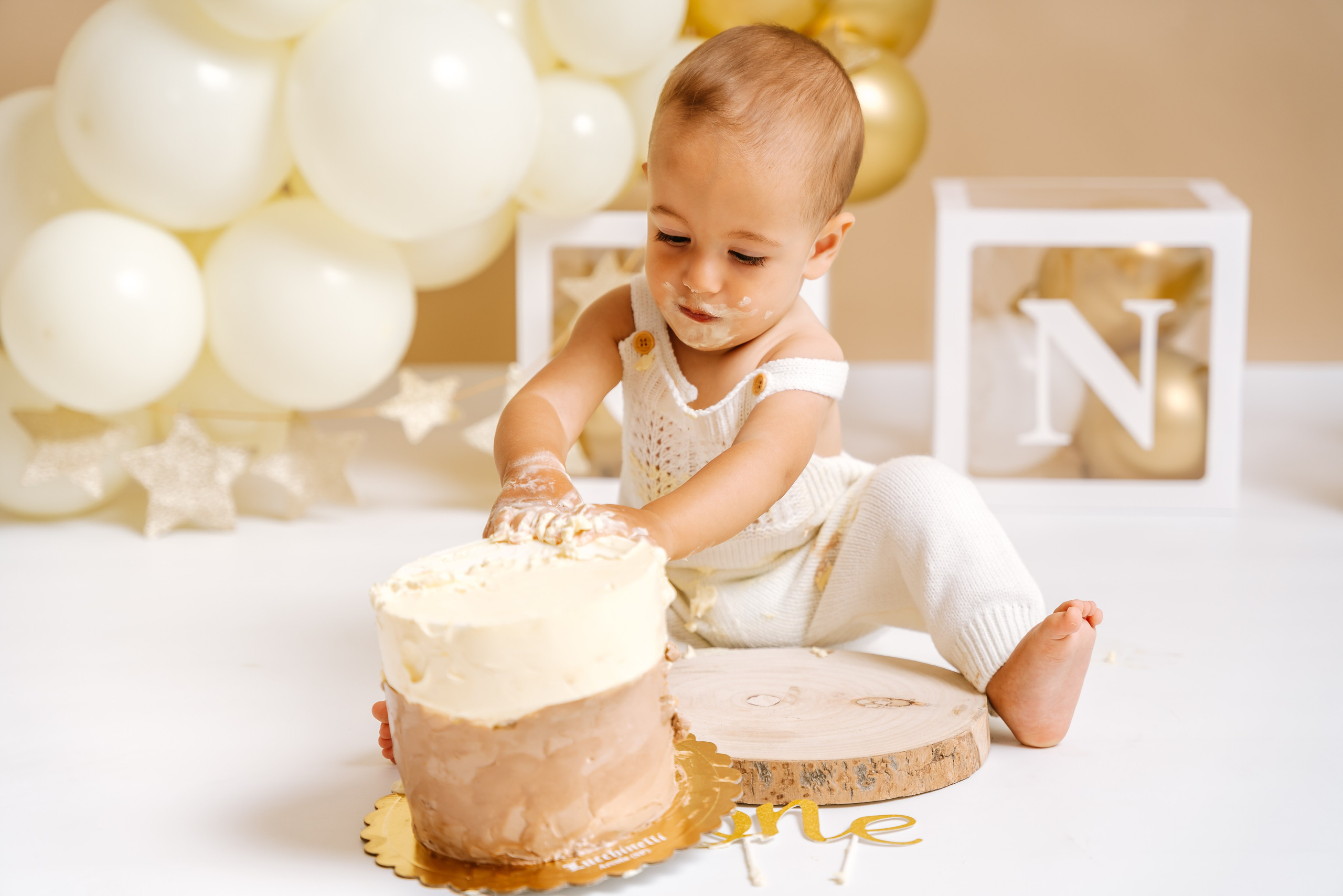 Smash cake. Svitlana Miahka fotografa a Genova