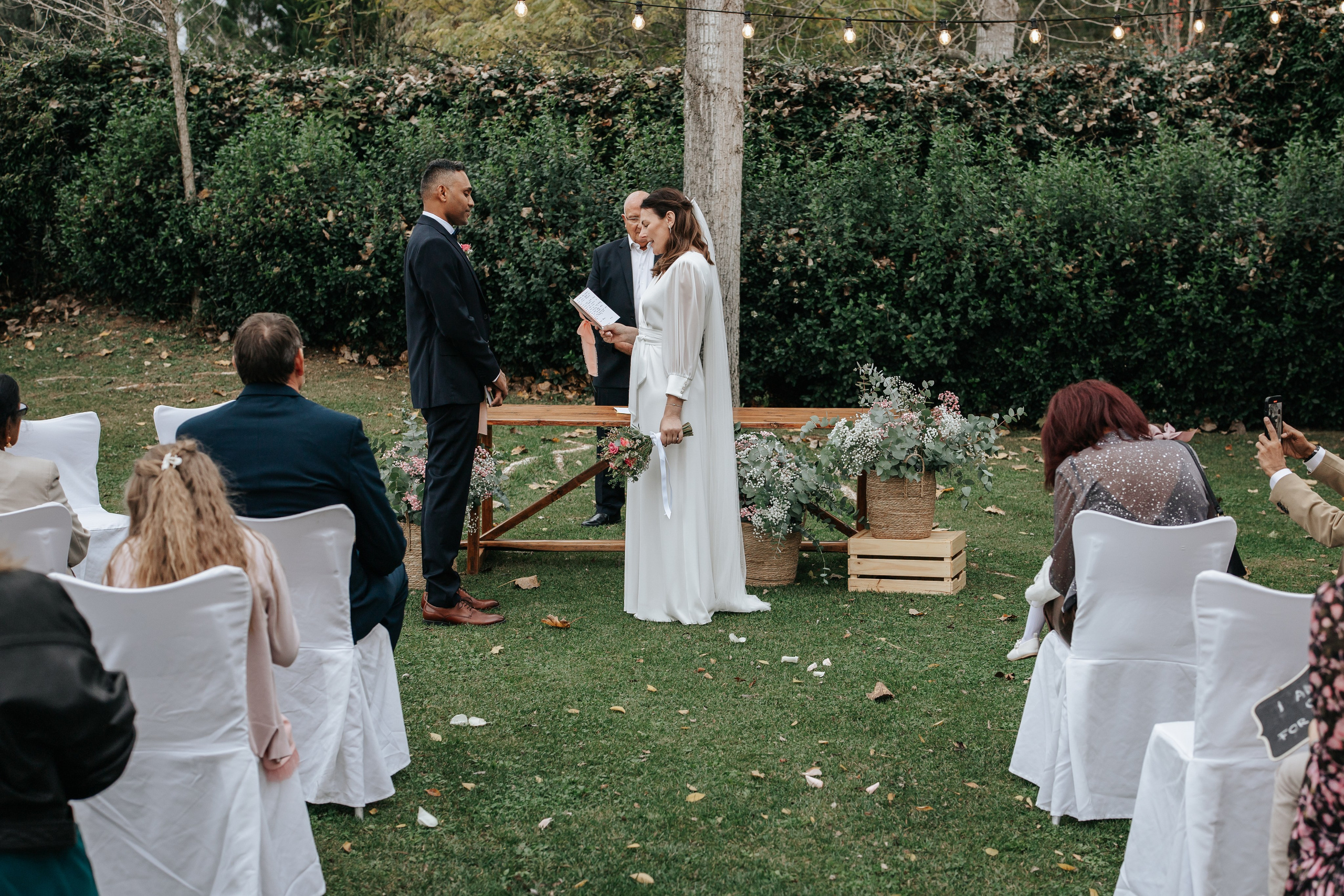 Aurelia+Anand, 02.11.2025, Olot. Fotógrafa de bodas en Cataluña