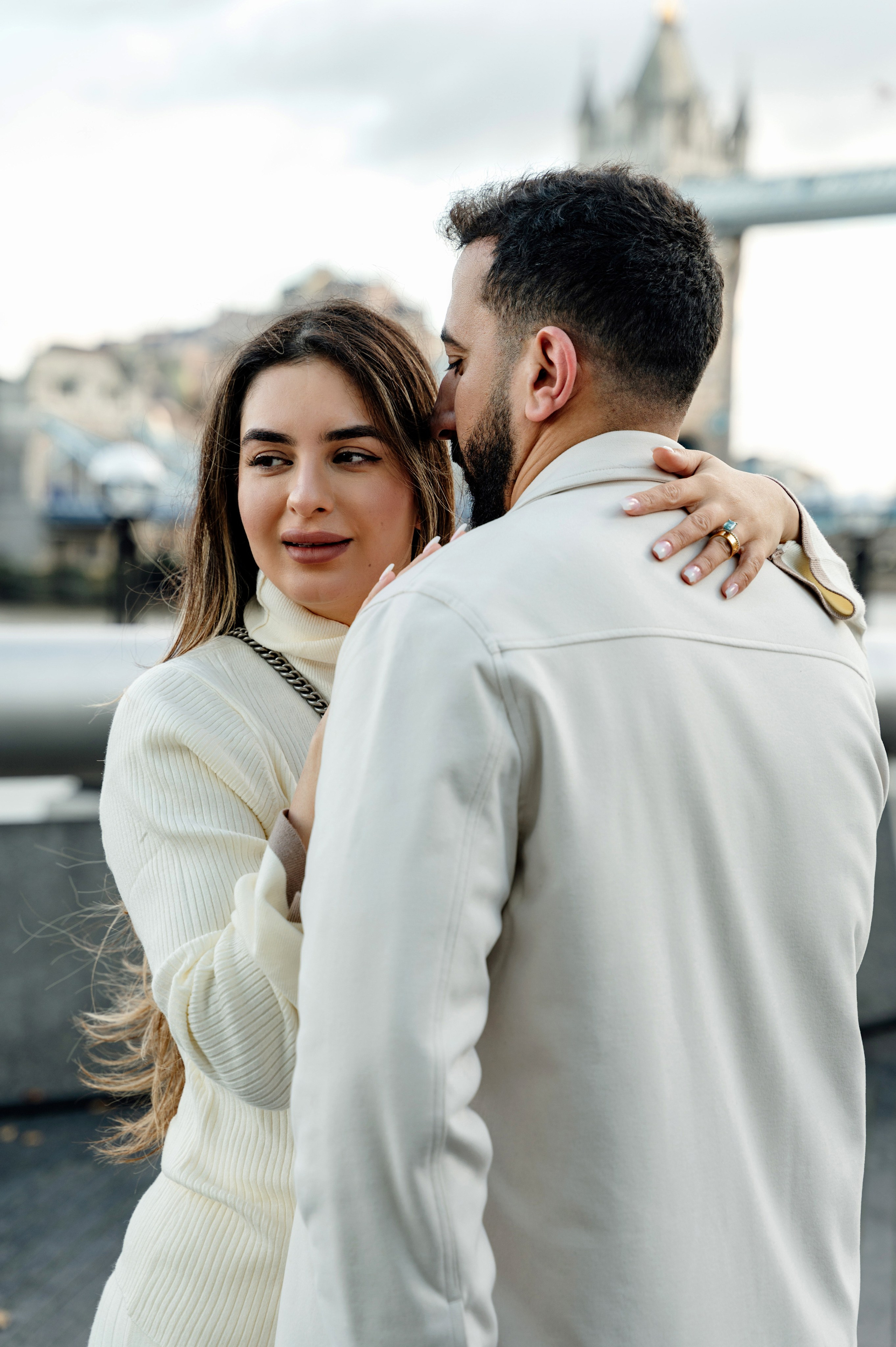 Tower Bridge Mahmood&Yalo. FAMILY AND WEDDING PHOTOGRAPHER IN LONDON MARINA RIVA
