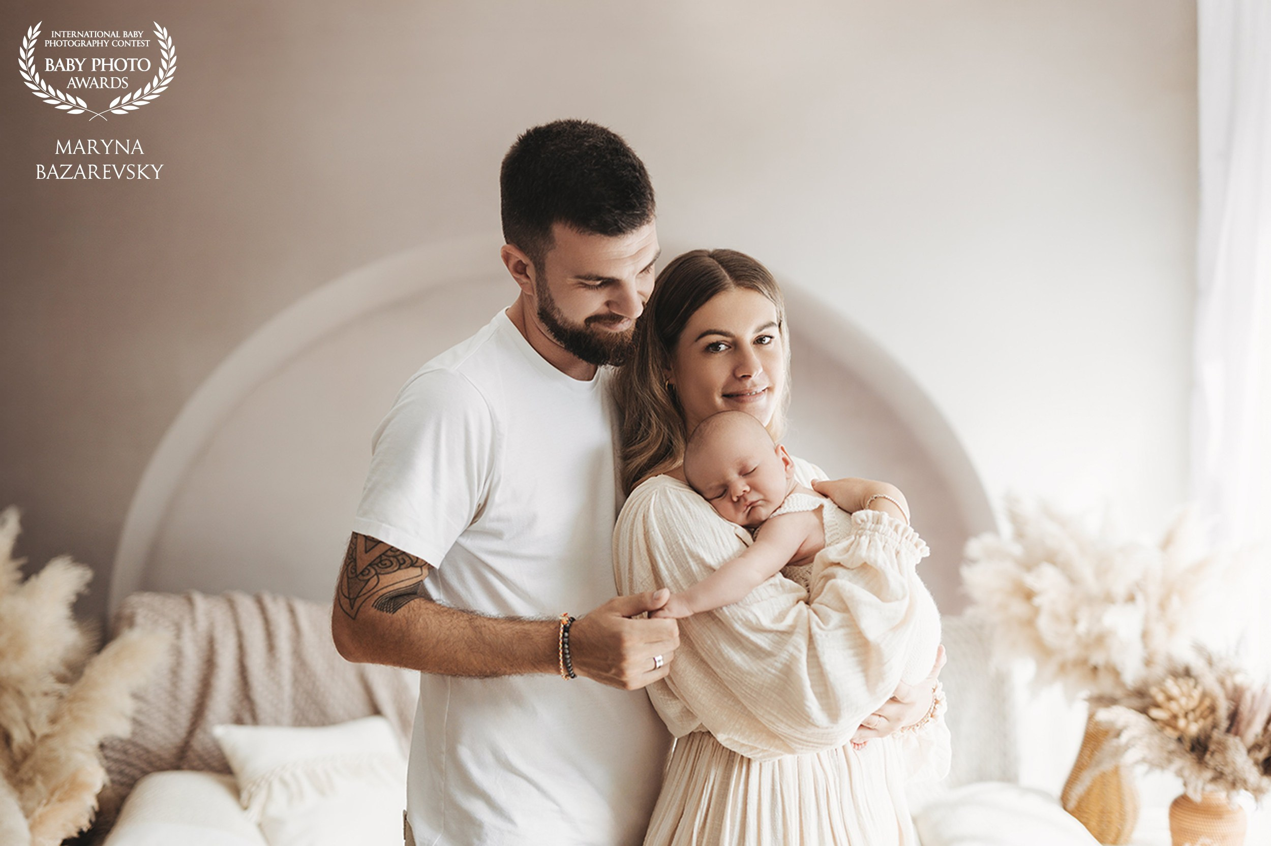 Newborn, kids, family photographer based near Zurich, Switzerland