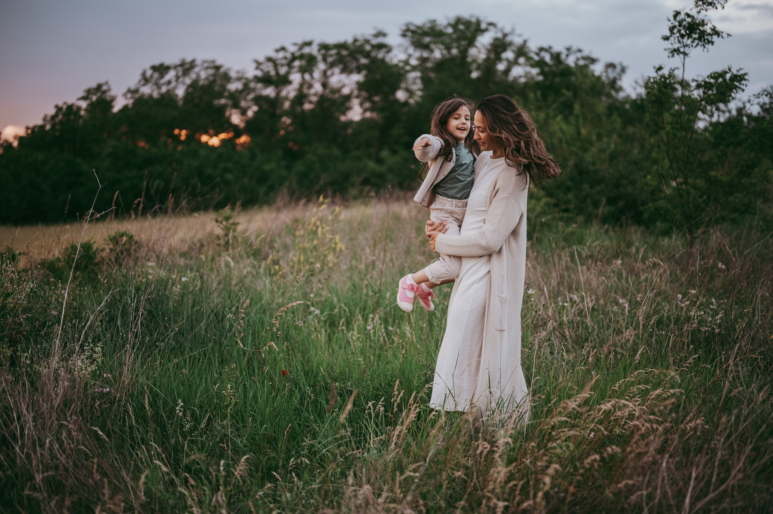 Bojana i Srna / mammy and me photosession. Deciji i porodicni fotograf u Beogradu Oksana Skendzic