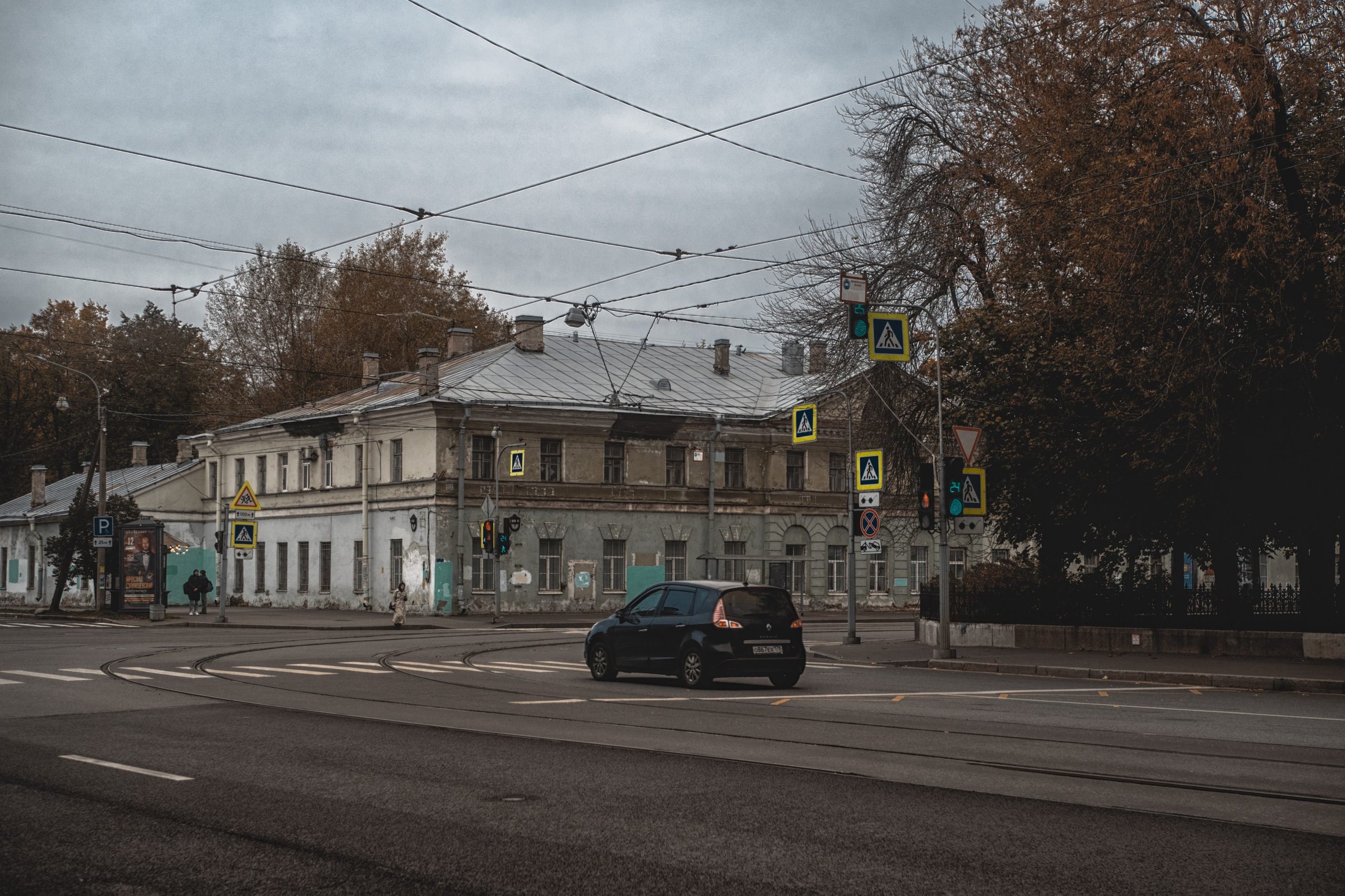 Saint-Petersbourg. Photographe sur Cote d’Azur. Portraits de familles, couples, enfants, événements