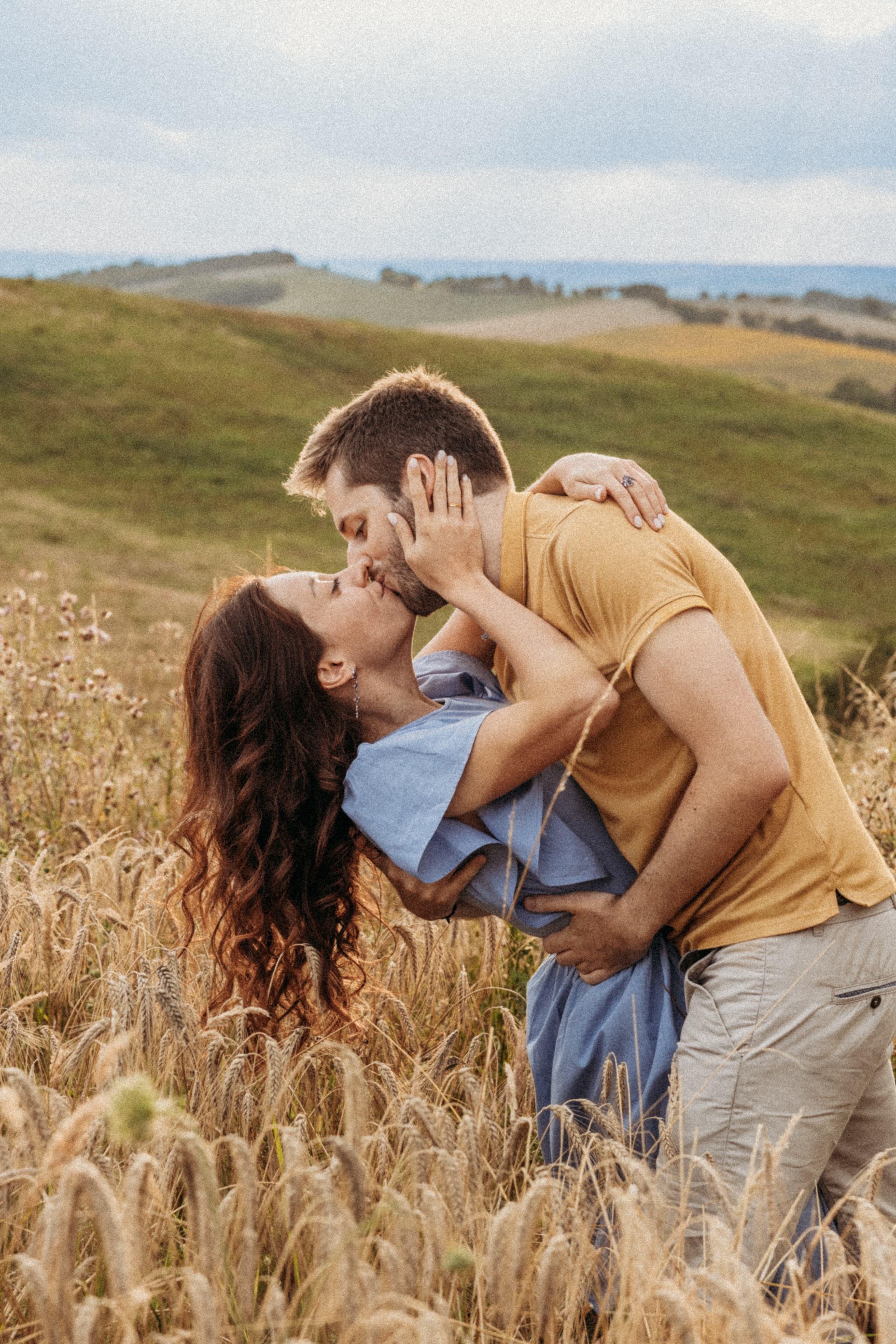 French country side photo session for Irina & Remy. Eugénie Smirnova — Photographe à Toulouse et dans le Sud-Ouest