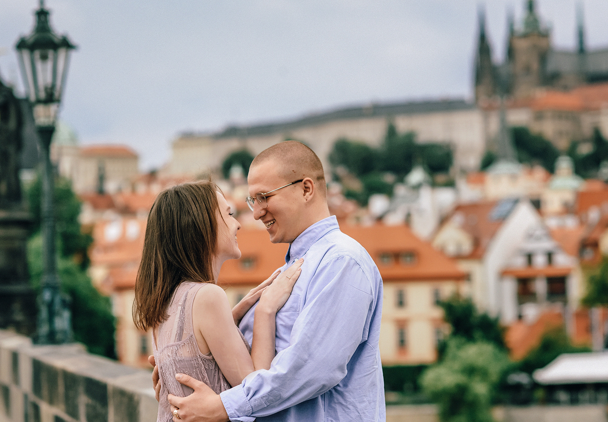 Катя и Сергей. Романтическая прогулка по Праге. Family and wedding photographer in Prague Natalia Fedori