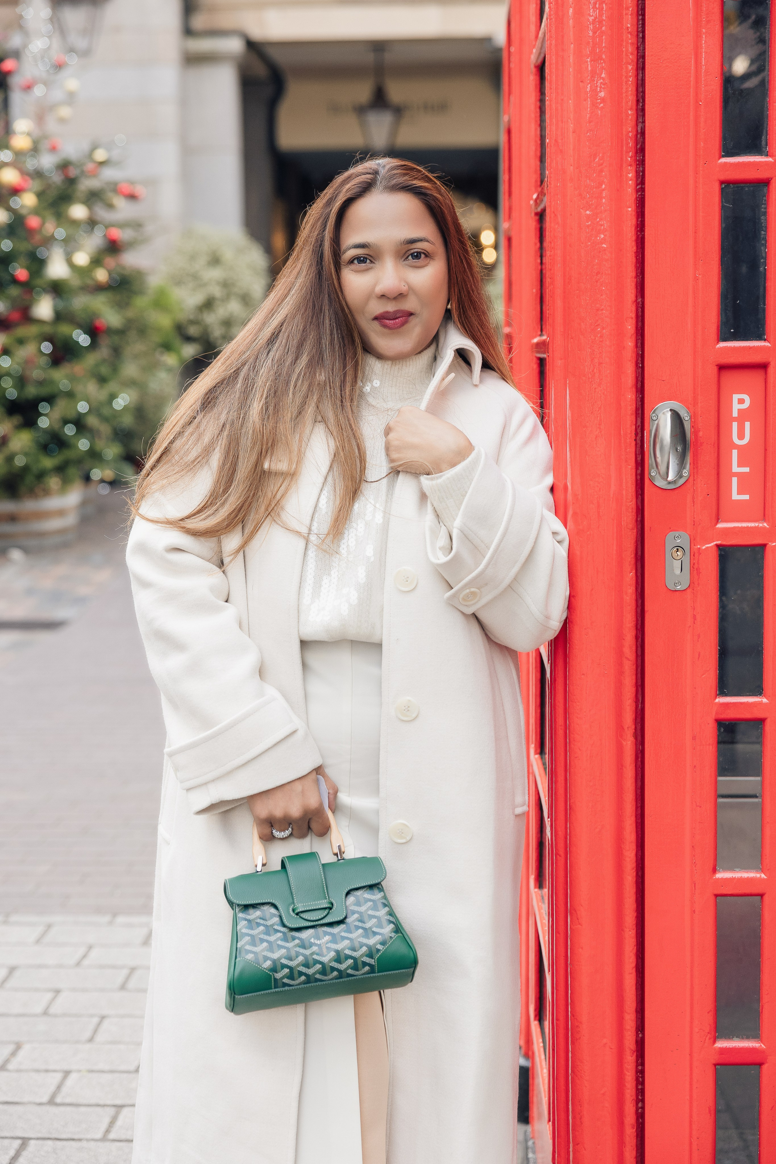 London at Christmas. PHOTOGRAPHER IN LONDON