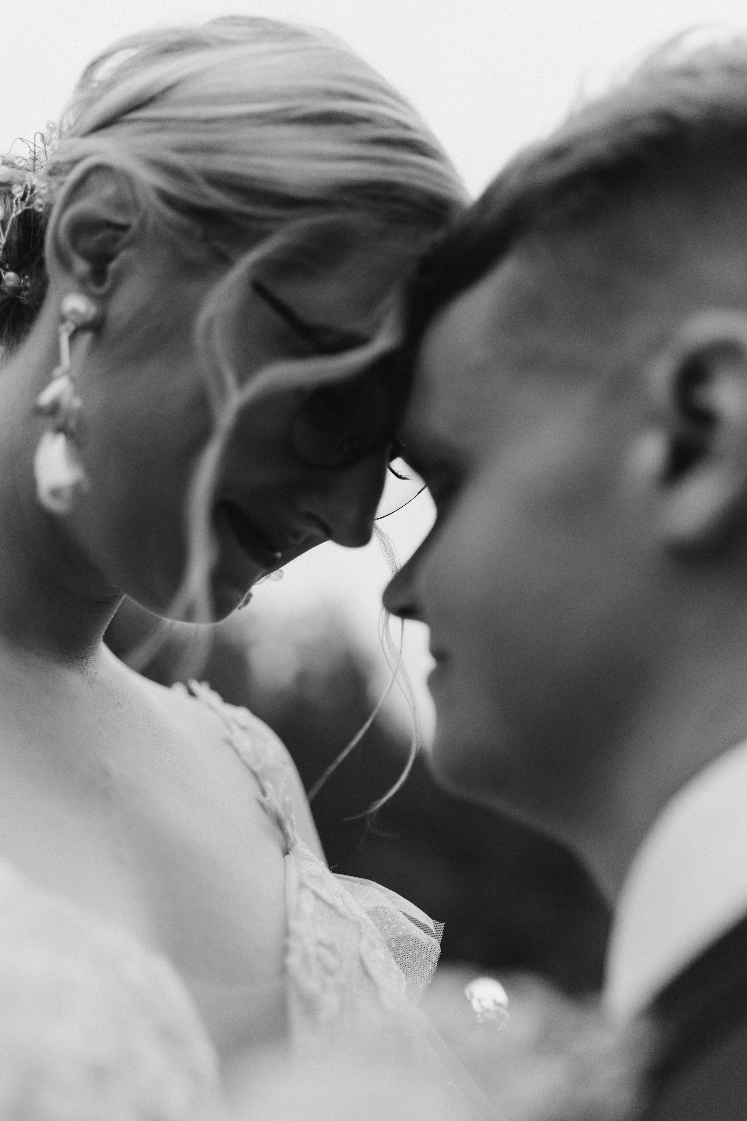 C&A. Wedding and portrait photographer in Helsinki Vickan O