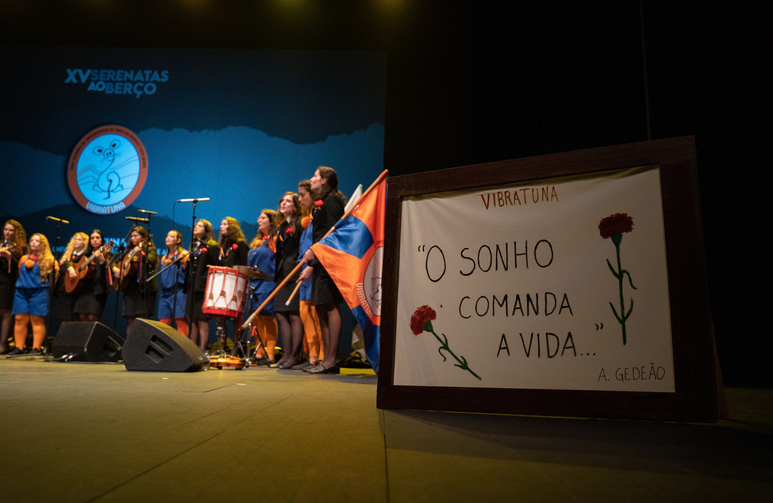 Grupos Culturais e Espétaculos. Ínicio