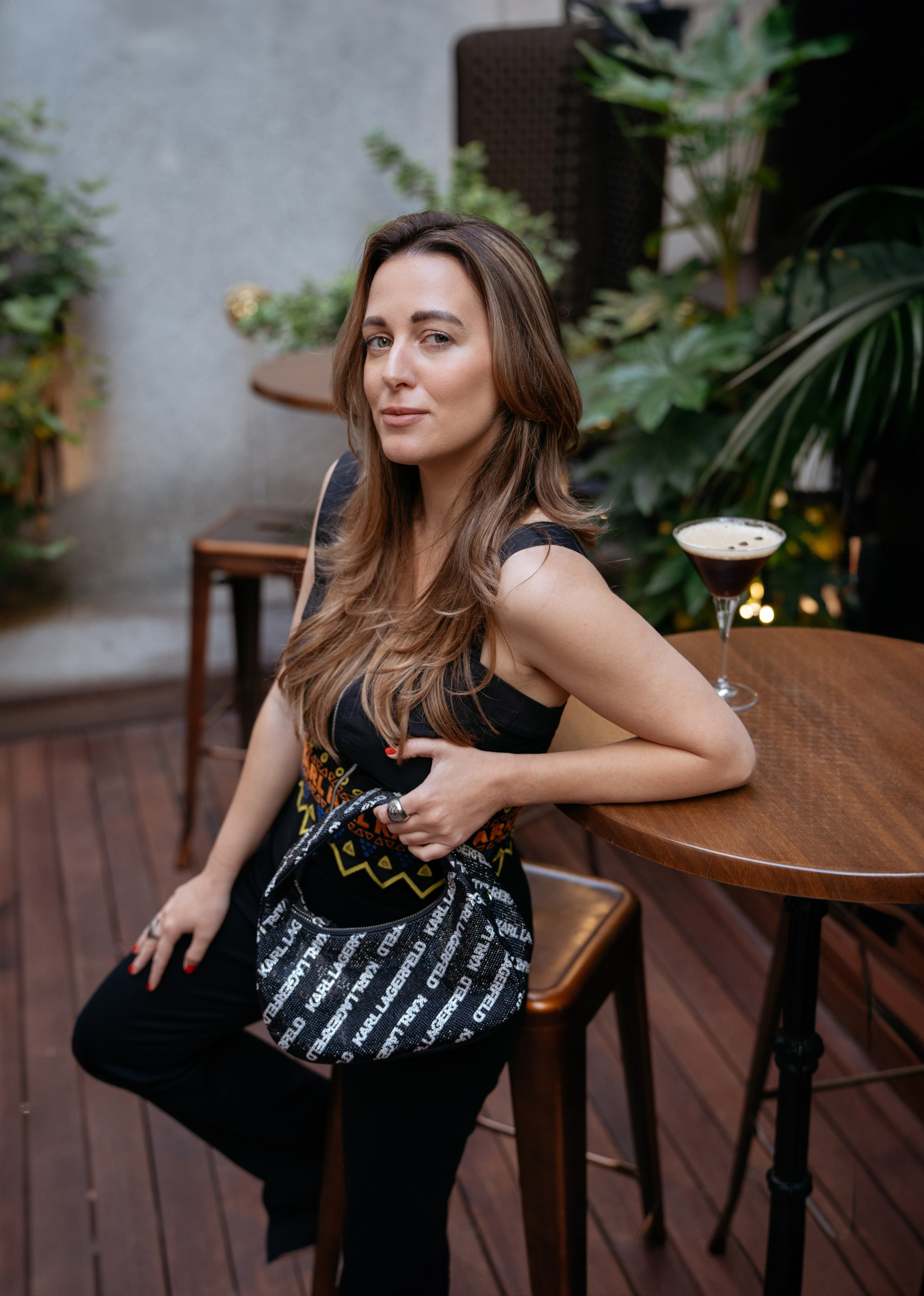 Fotografía lifestyle Madrid. sesión de fotos en estudio Madrid. sesión fotográfica individual Madrid. Fotógrafo en Madrid, España. Alyona Belyaninova