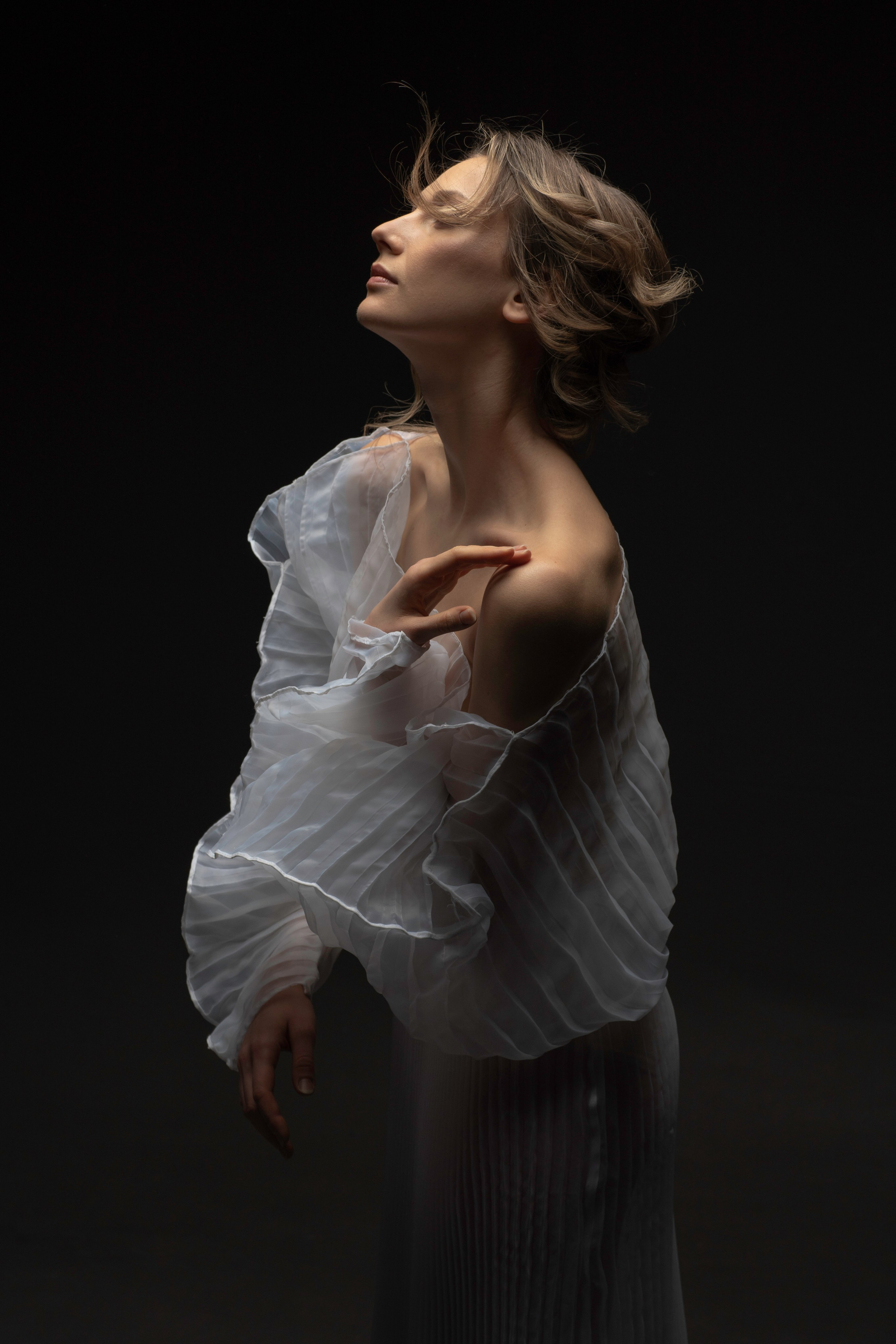 Portretna fotografija. Fotografinja in videografinja Mariia Bortiakova iz Slovenije: fotografiranje dogodkov, portretov in snemanje videov po vsej Sloveniji