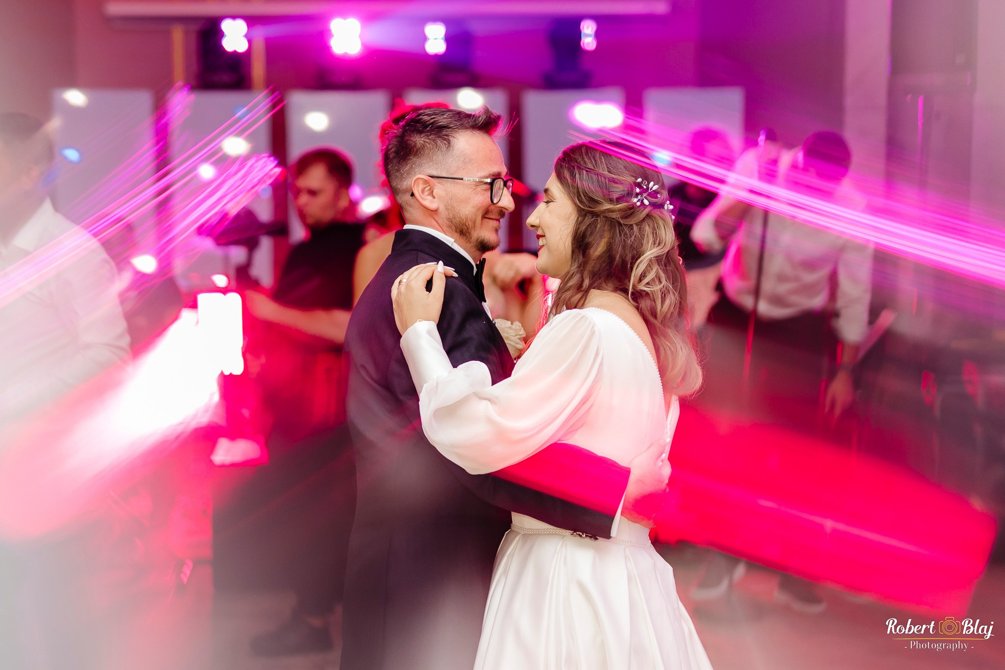 Alexandra & Alexandru. Robert Blaj - Fotograf Nuntă Iași