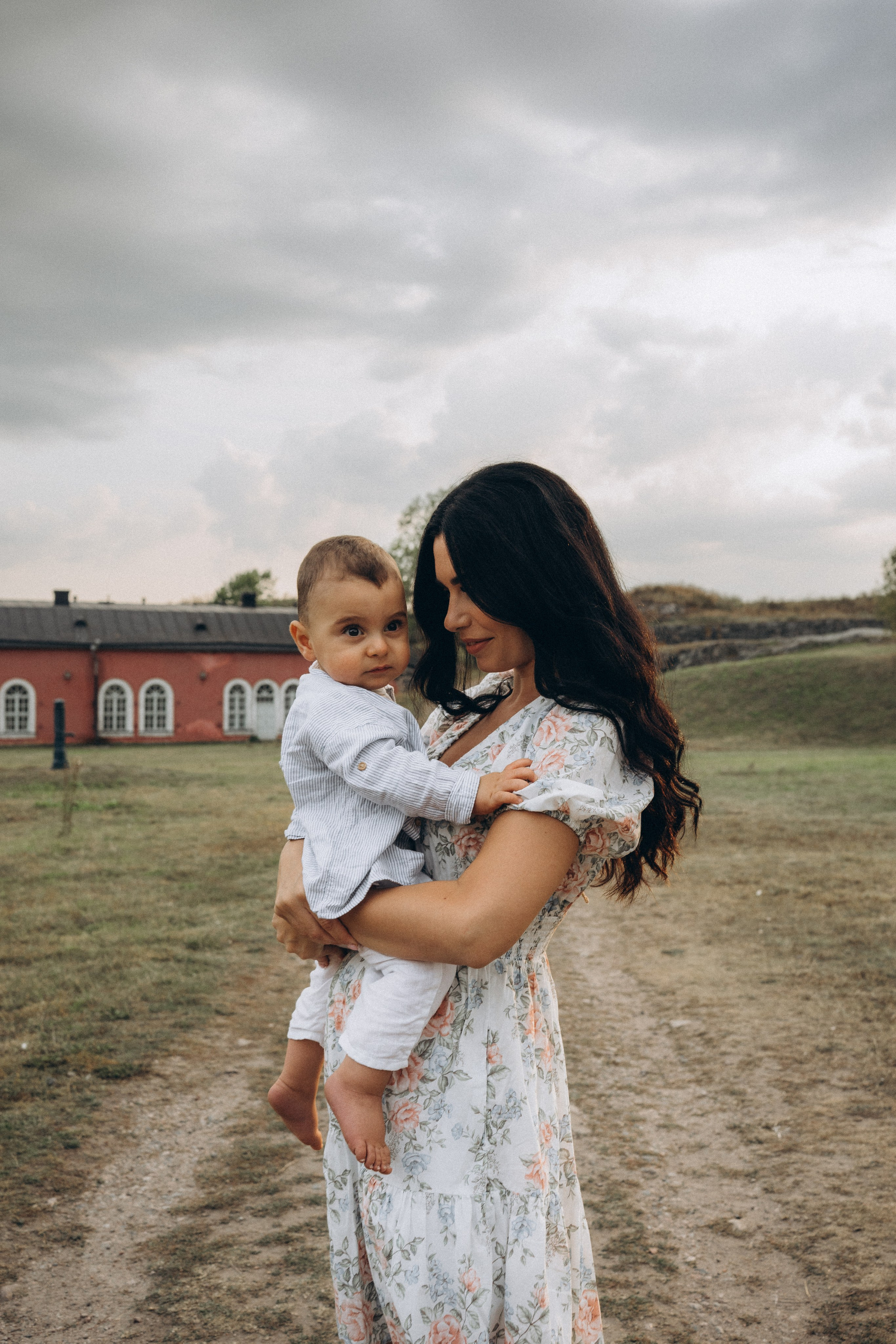Summer. Wedding and portrait photographer in Helsinki Vickan O