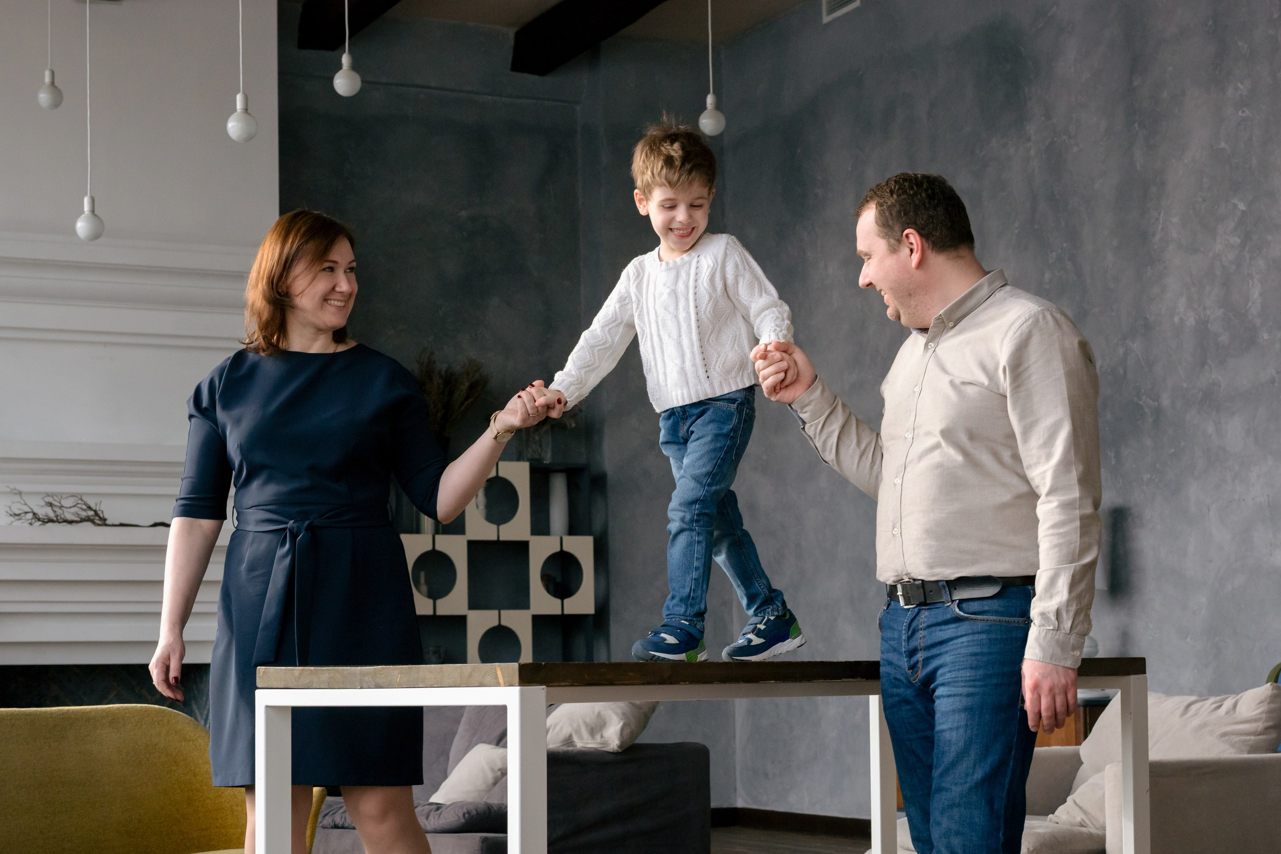 Družina. Fotografinja in videografinja Mariia Bortiakova iz Slovenije: fotografiranje dogodkov, portretov in snemanje videov po vsej Sloveniji