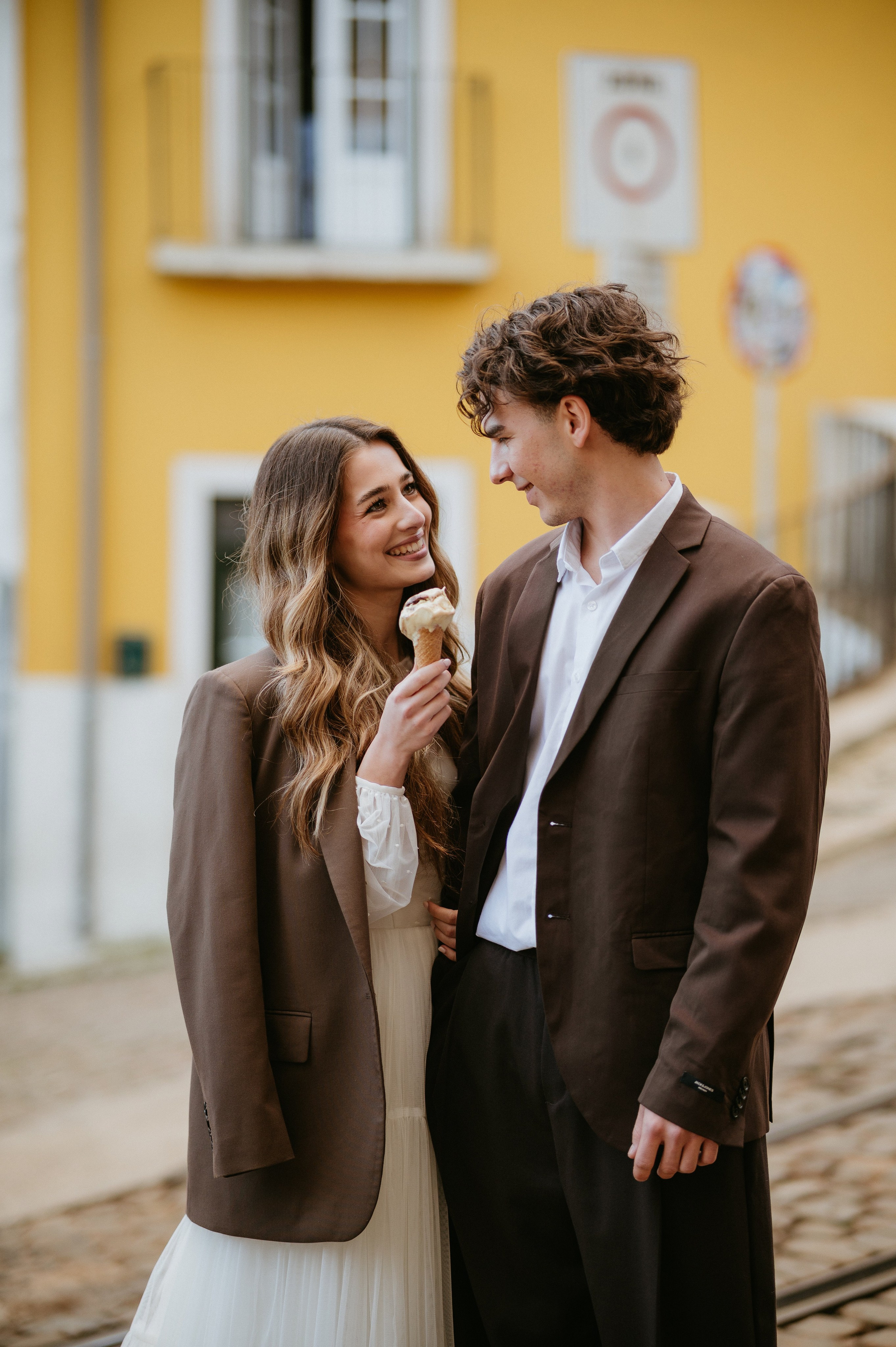 Ședință foto romantică în Lisabona – Inspirație pentru fotografiile de nuntă. Valentin Melen - fotograf de nunta 🤍