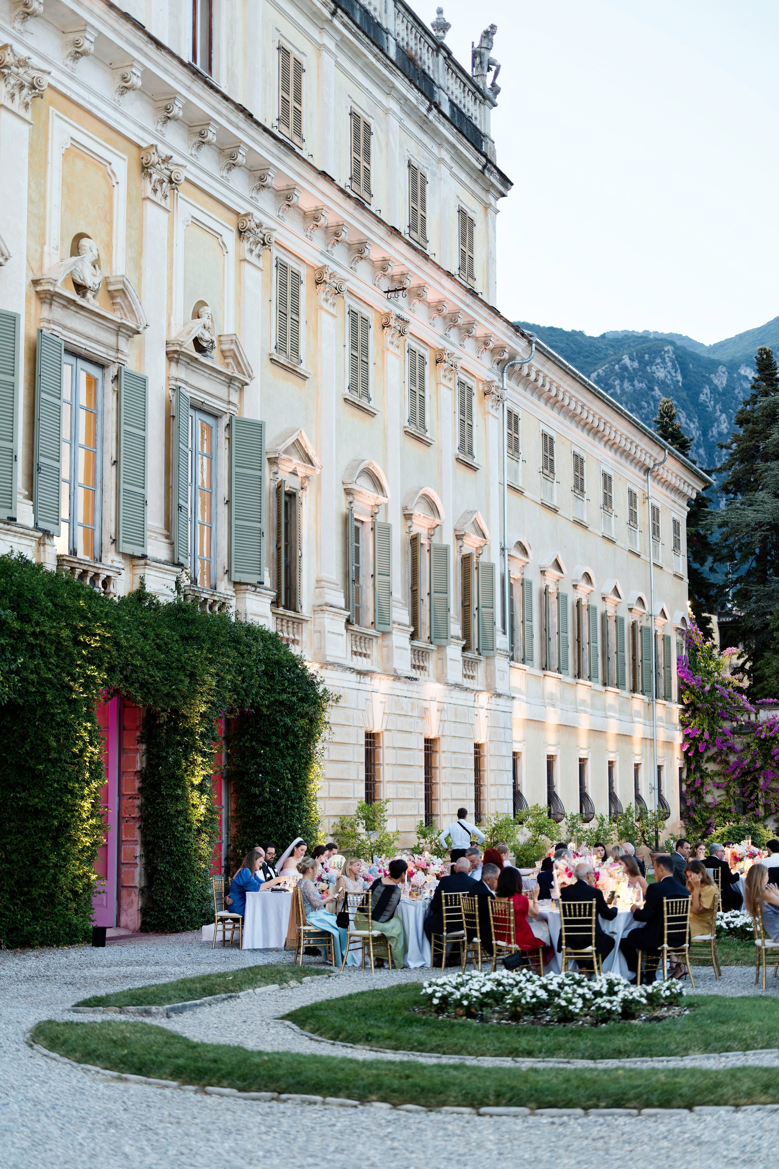 Wedding at Villa Bettoni on Lake Garda