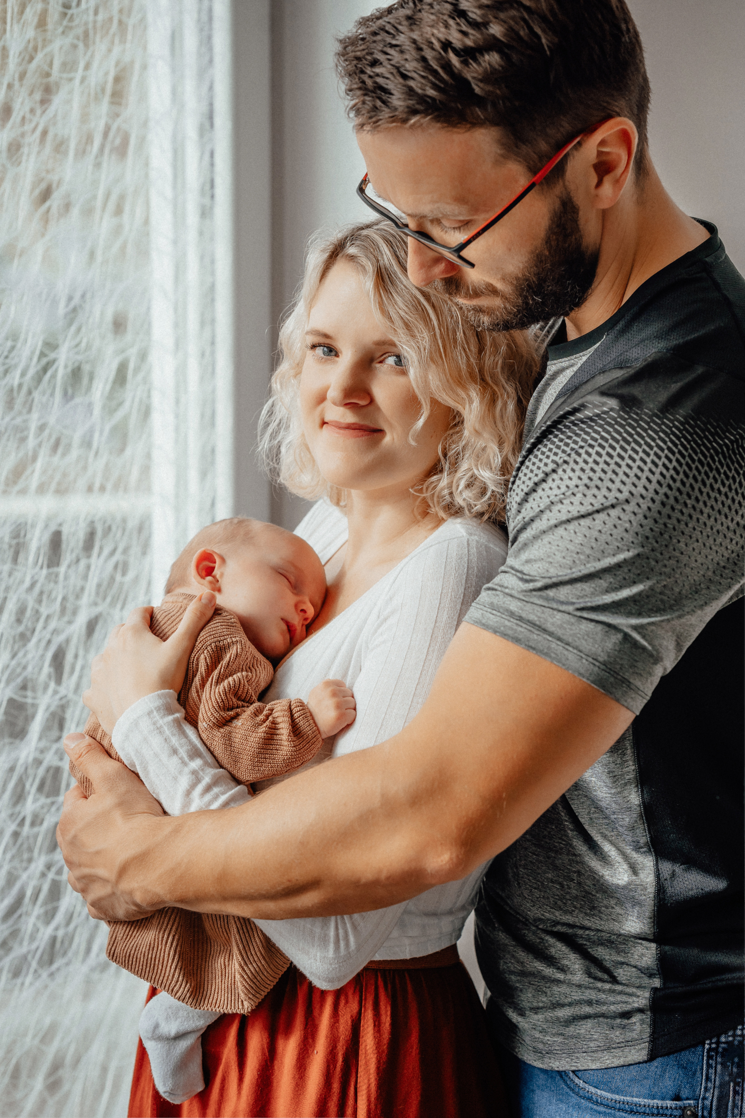 Homestory,  Newbornhomestory, Newborrn zu Hause, Fotoshoting mit Baby zu Hause, Fotografie Gründau 