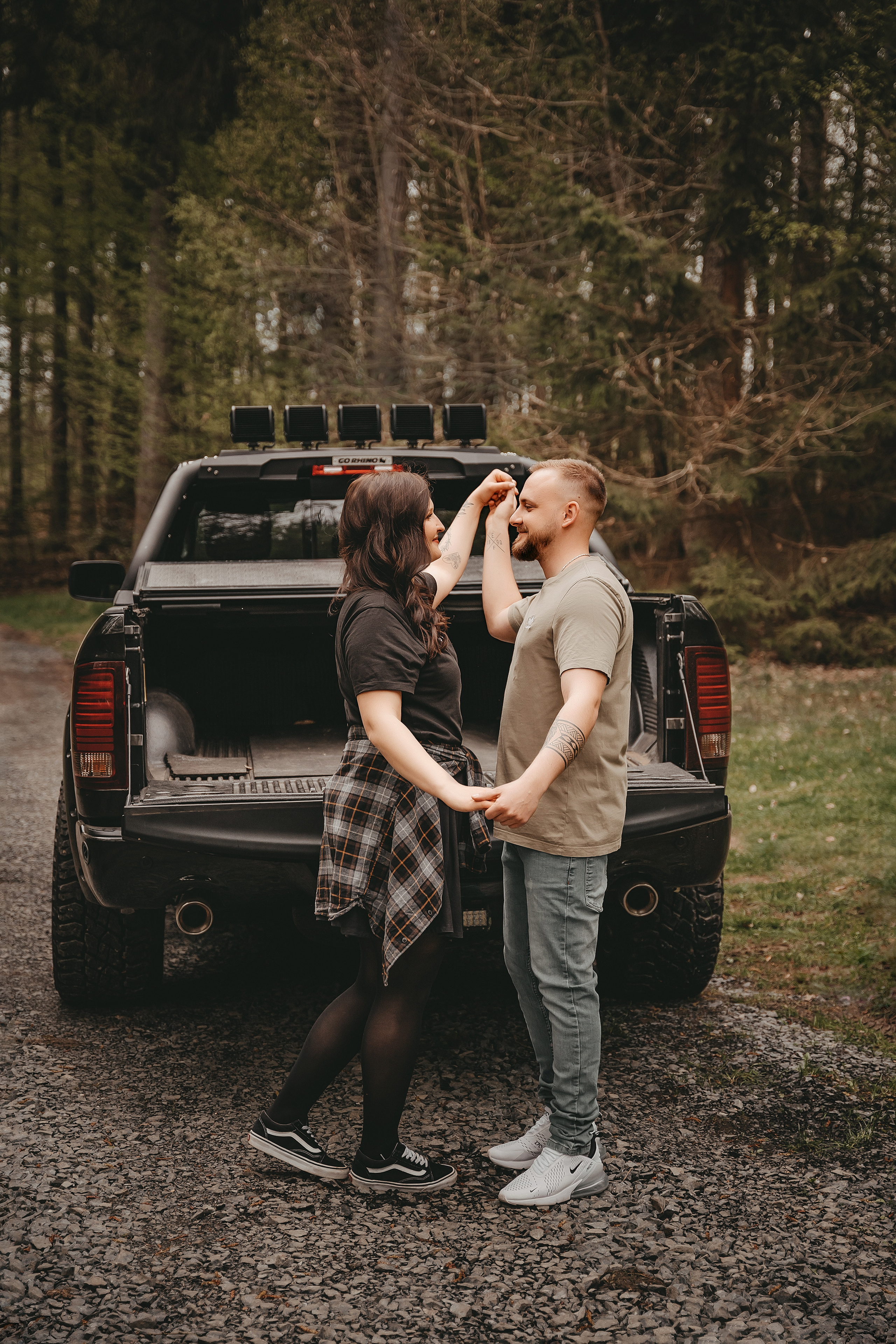 Paarshooting Jess und Phil. Portraitfotografie in Gründau Elena Ohnstedt