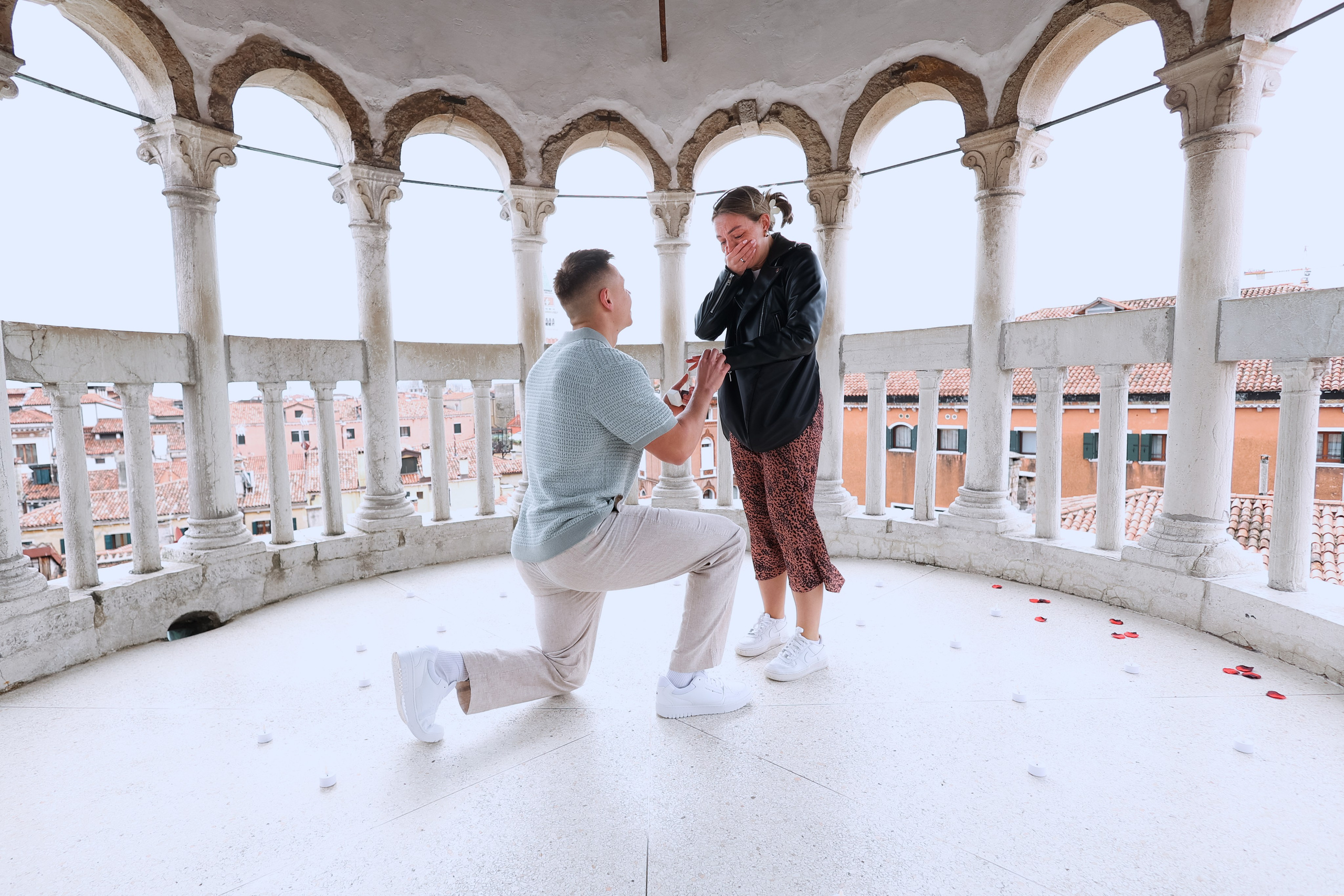 Palazzo Contarini del Bovolo: Hidden away from the main tourist paths, proposing here means enjoying Venice’s architectural wonder in privacy.