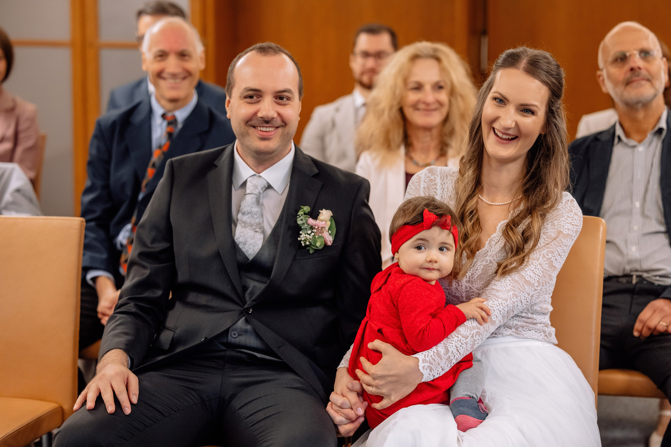 Zeitlose Hochzeit im Standesamt Mandlstraße | München Schwabing. Hochzeitsfotograf München Taufe Familienfotograf Tanja Mauke