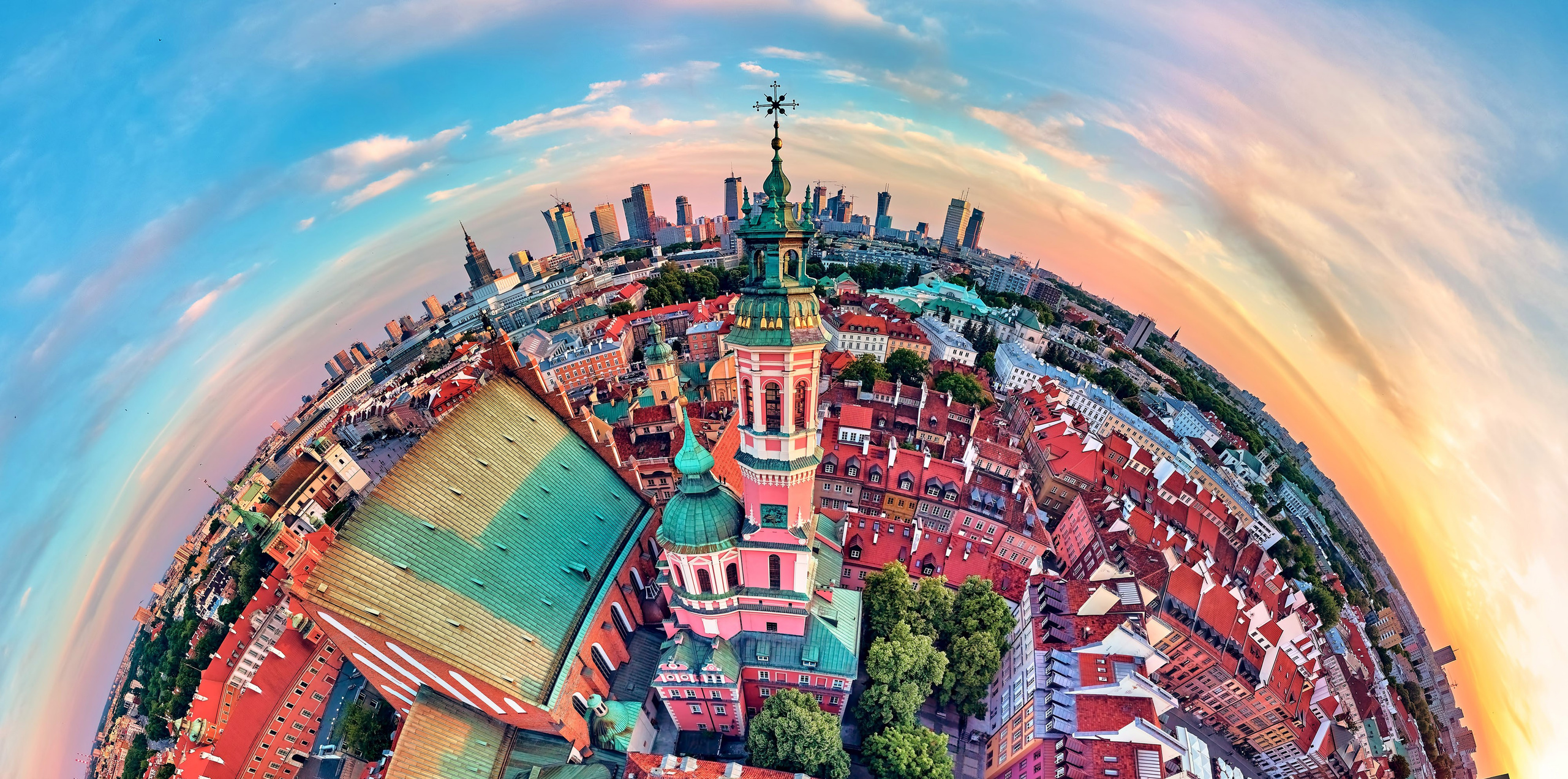 „Mam tak samo jak Ty…” - Warszawa z lotu ptaka. Andriej Szypilow — Photography & Videography