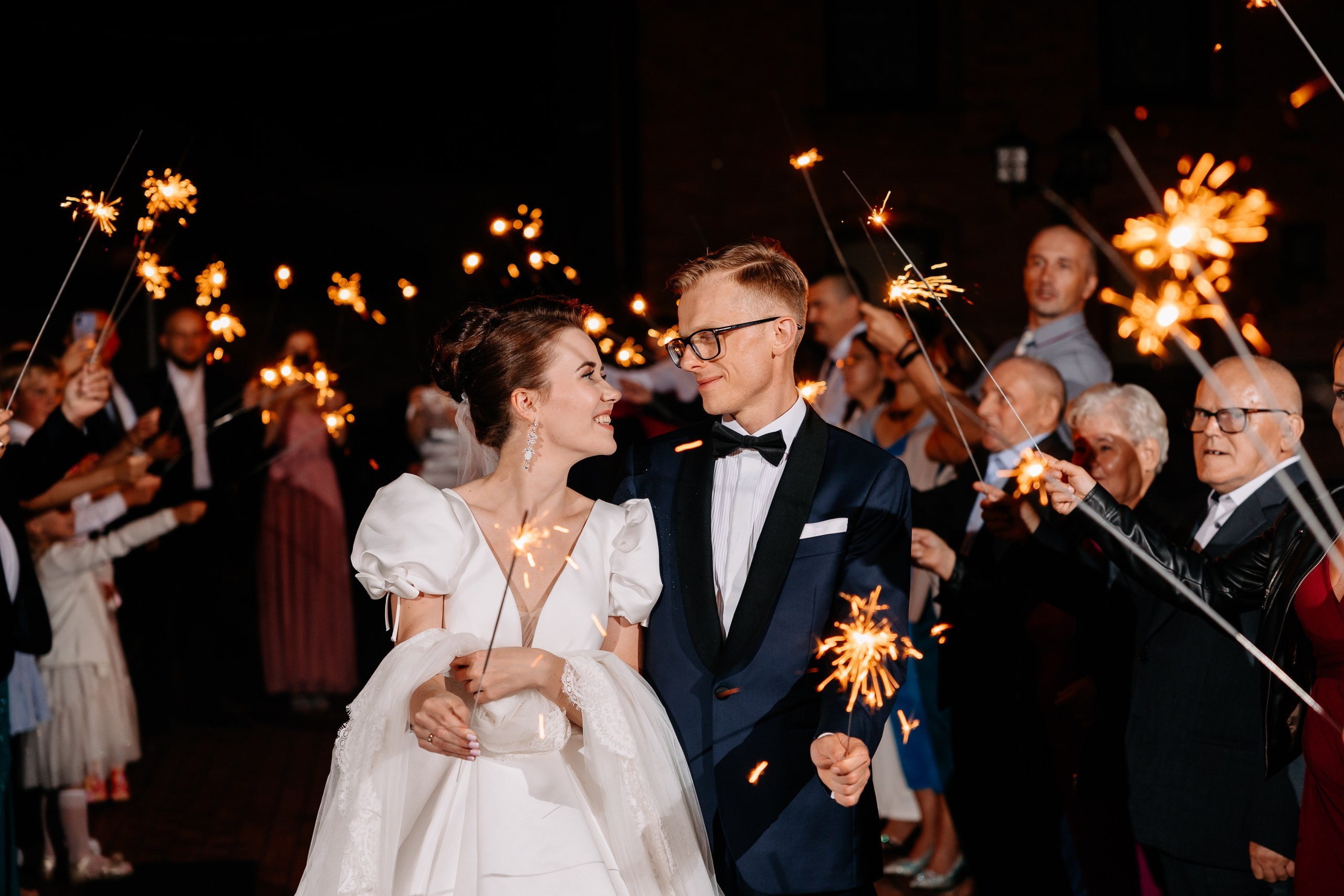 Wiki ♡ Przemek. Fotograf Ślubny Warszawa - Sesje Biznesowe Rodzinne Eventy