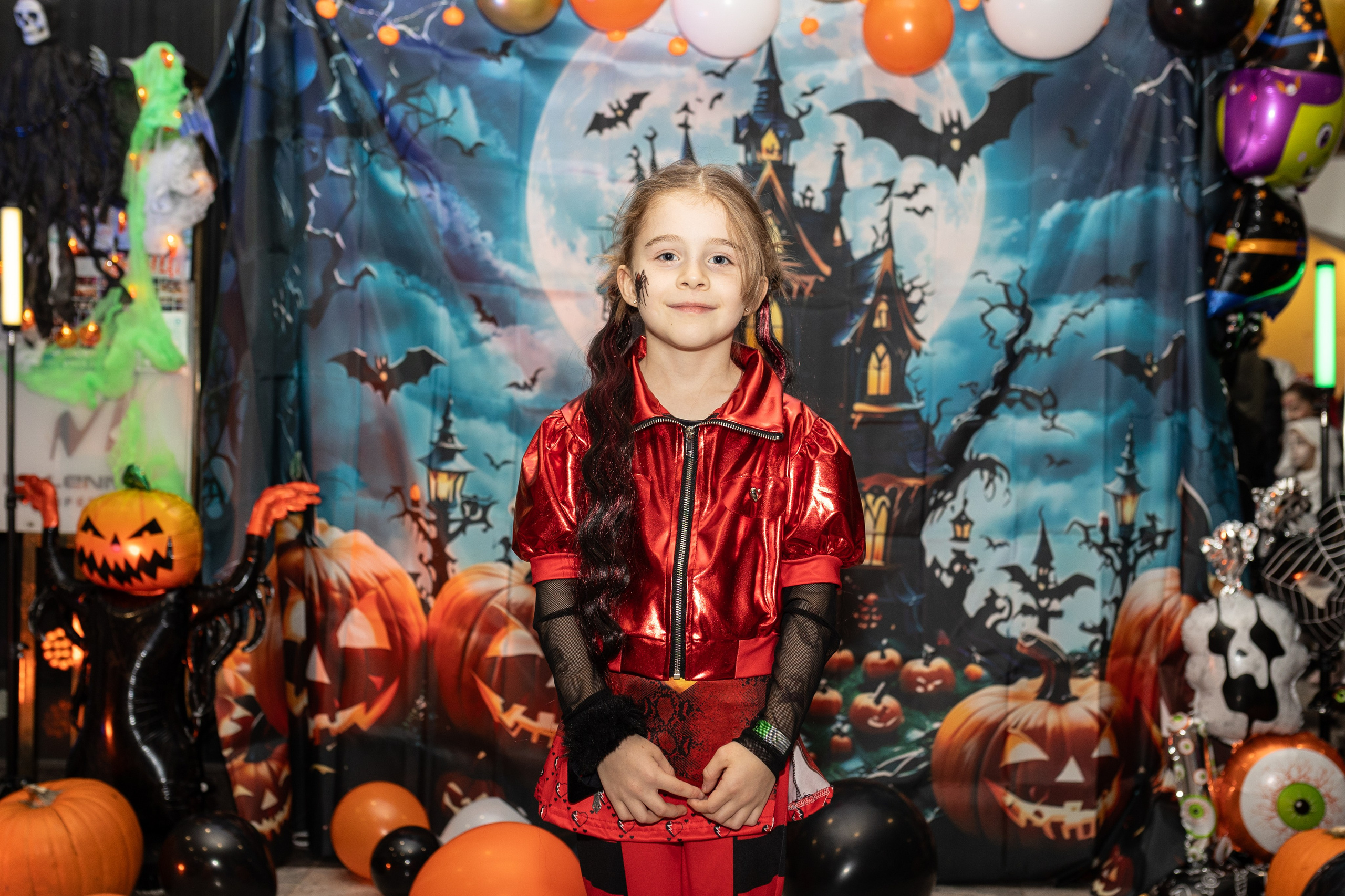 Leo dance studio Helloween 2025. Семейный и детский фотограф в Варшаве Мила Бобровская