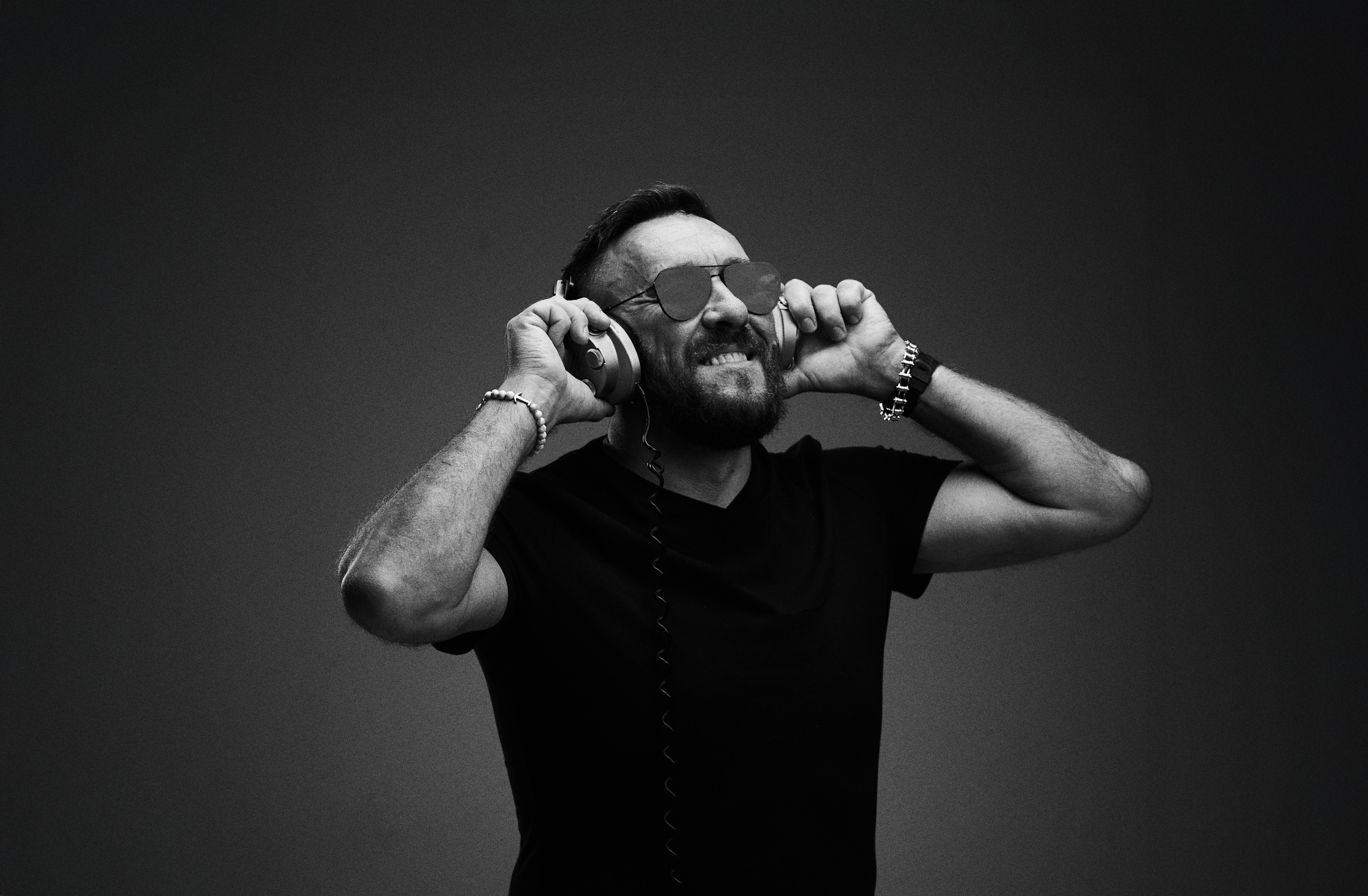 Commercial and studio photographer in Belgrade