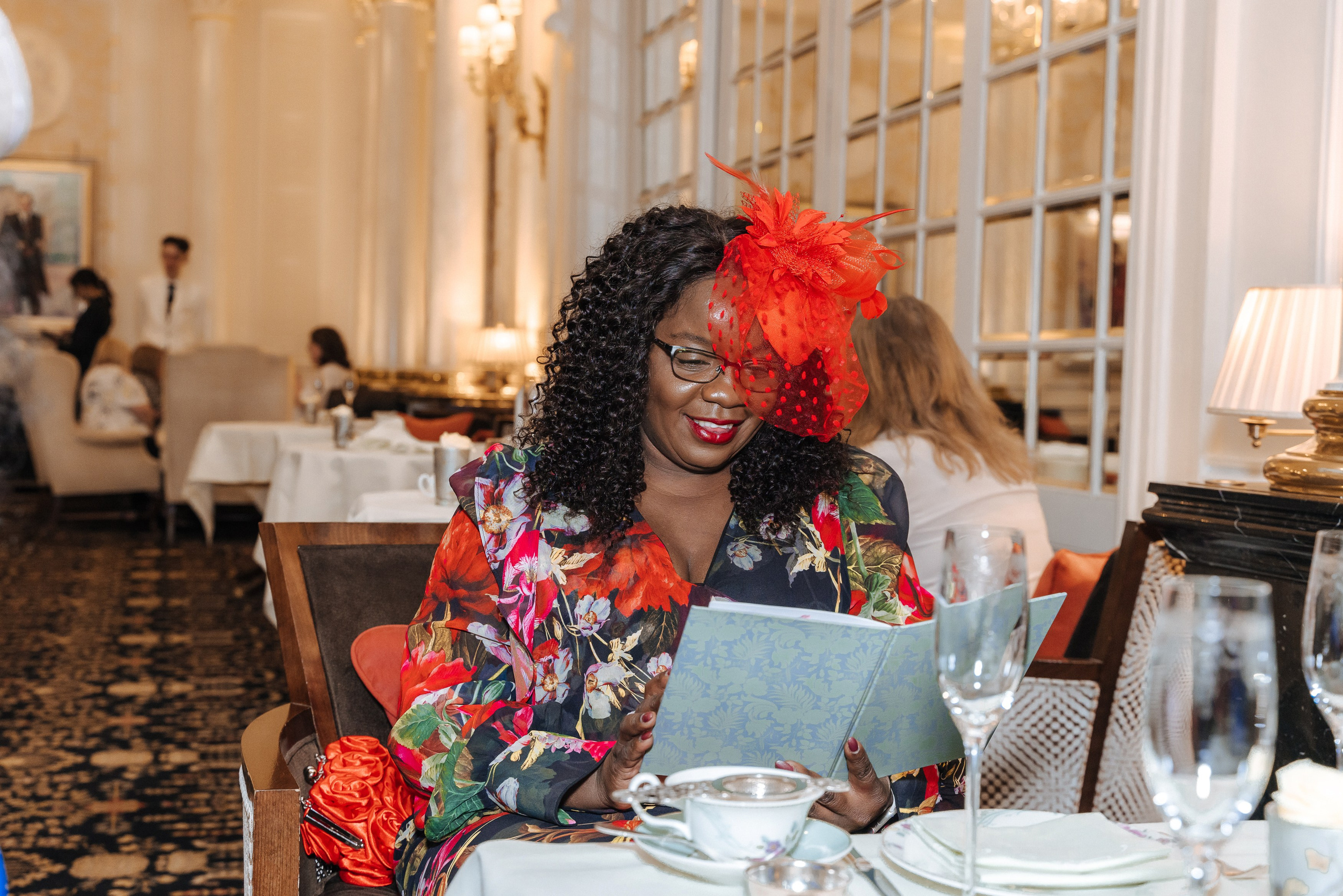 Best Birthday photographer, birthday party at the Savoy, photographer in the Savoy, afternoon tea in the Savoy, photographer in London, London photogrpah, best photographer in London, Birthday photographer