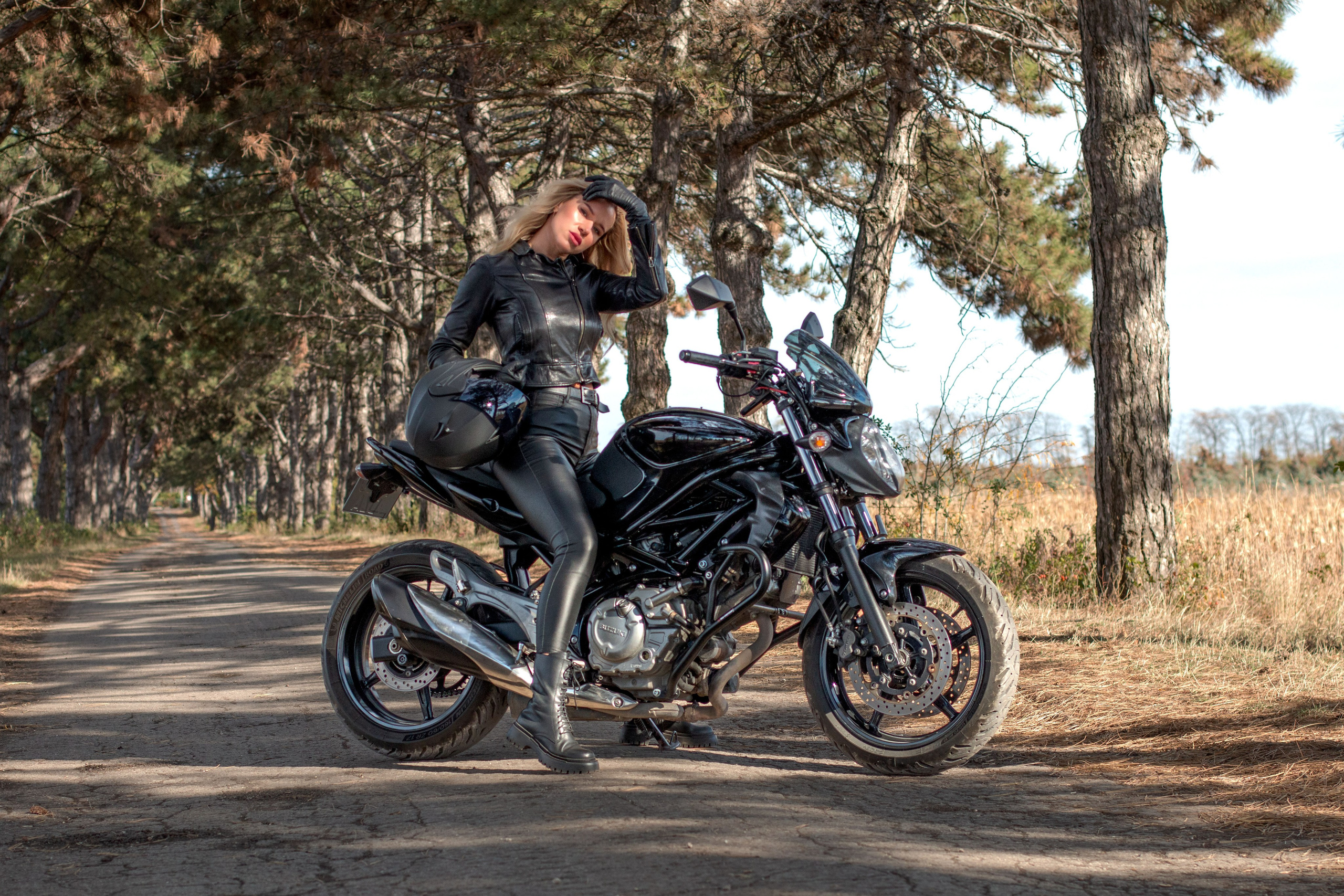 Мотоцикл. Детский и семейный фотограф в г. Бельцы