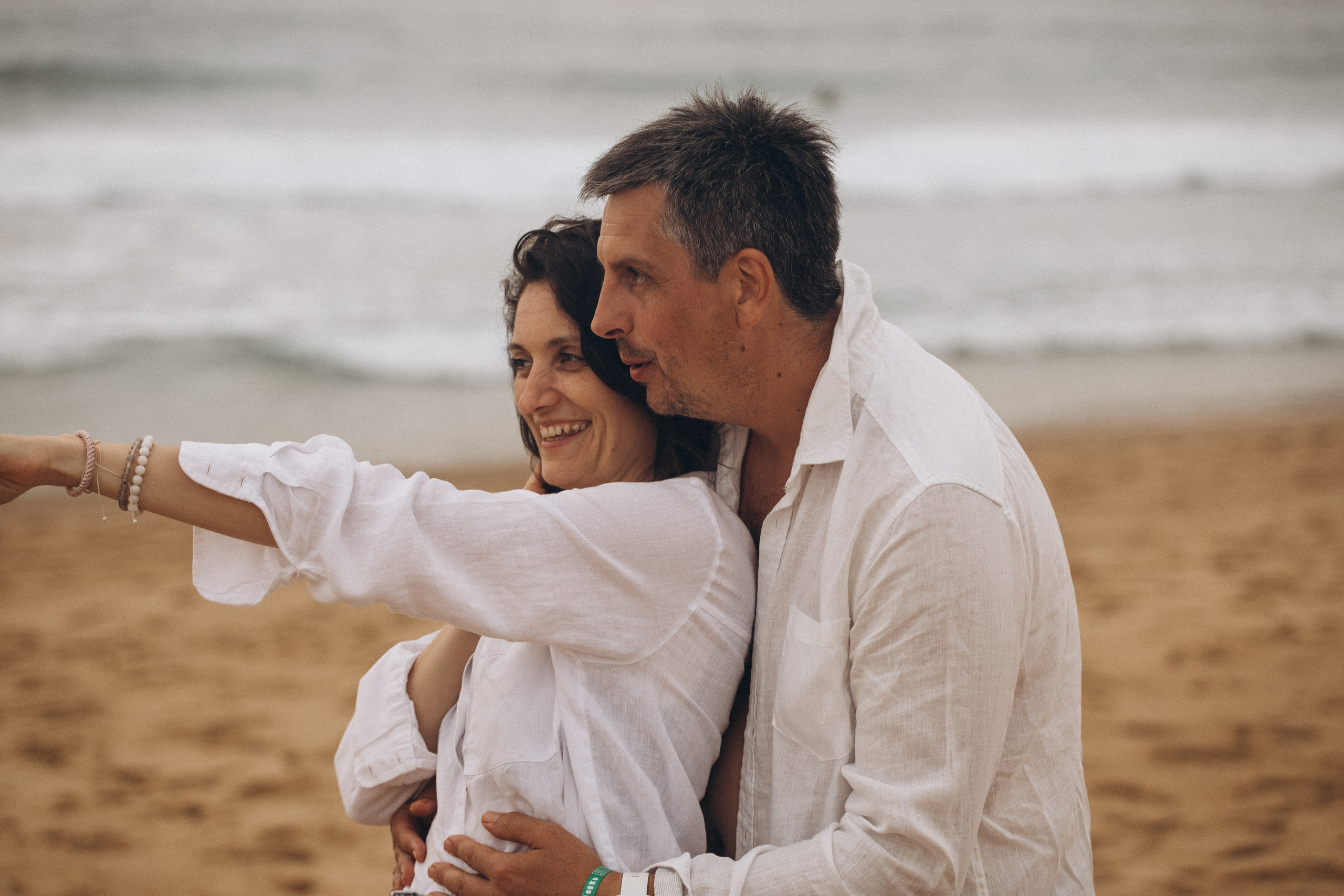 Ocean love story. La Grande Plage de Biarritz/EN. Eugenie Smirnova — wedding, corporate and lifestyle photographer in Toulouse and Southwest France