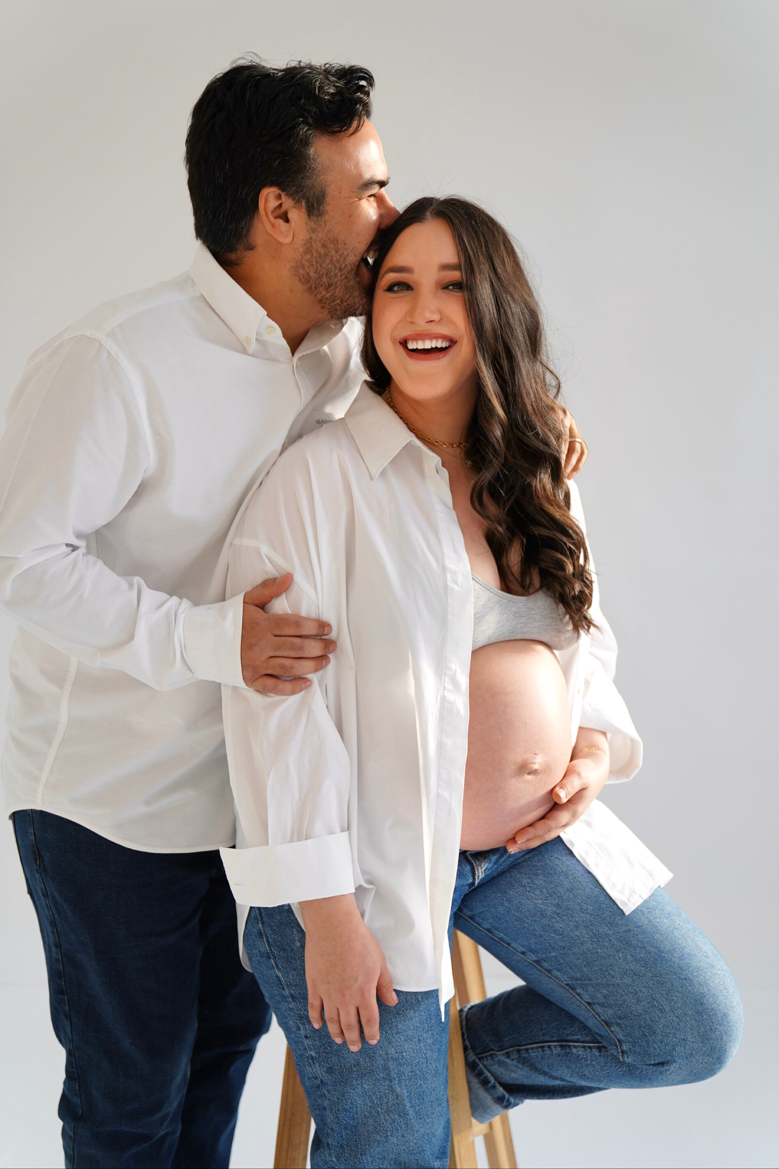 Maternity. Julia Kuzmovych personal and pregnancy photographer in London