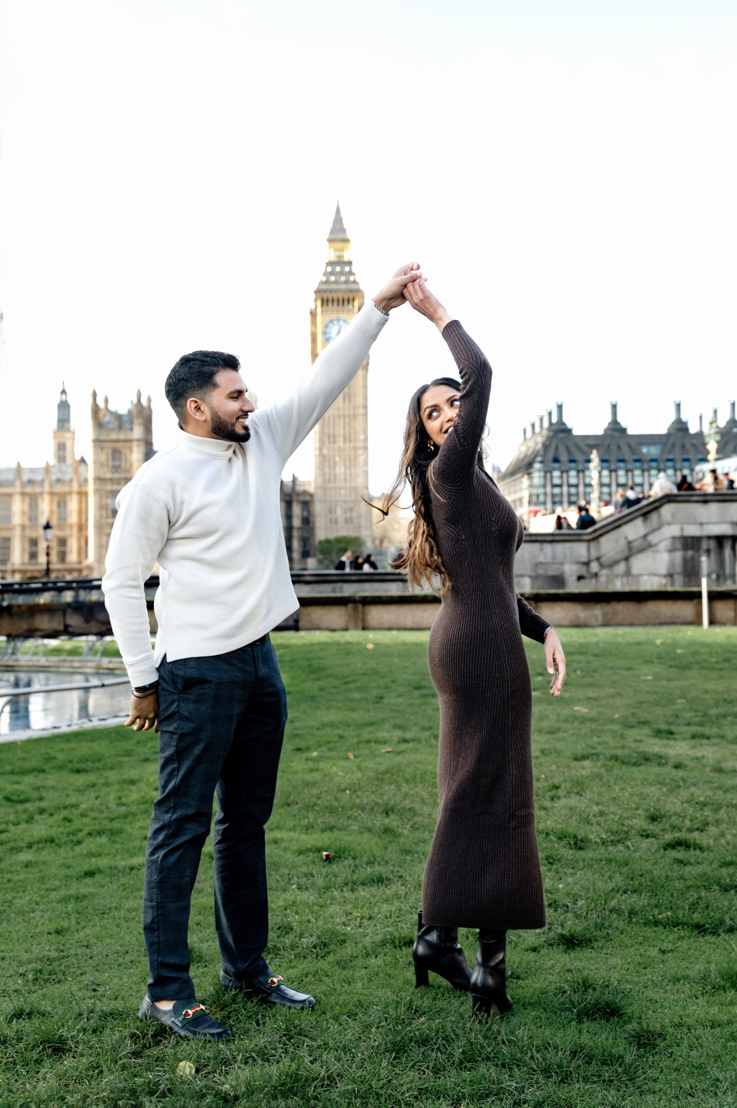 Westminster Kevin&Trisha with baby. FAMILY AND WEDDING PHOTOGRAPHER IN LONDON MARINA RIVA