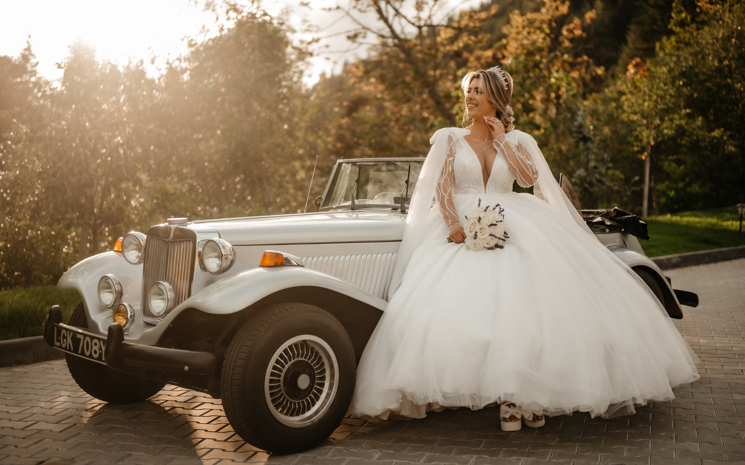 🤎 D a i a n a & D a n i e l - Wedding Day Preview. Wedding & Family Photographer