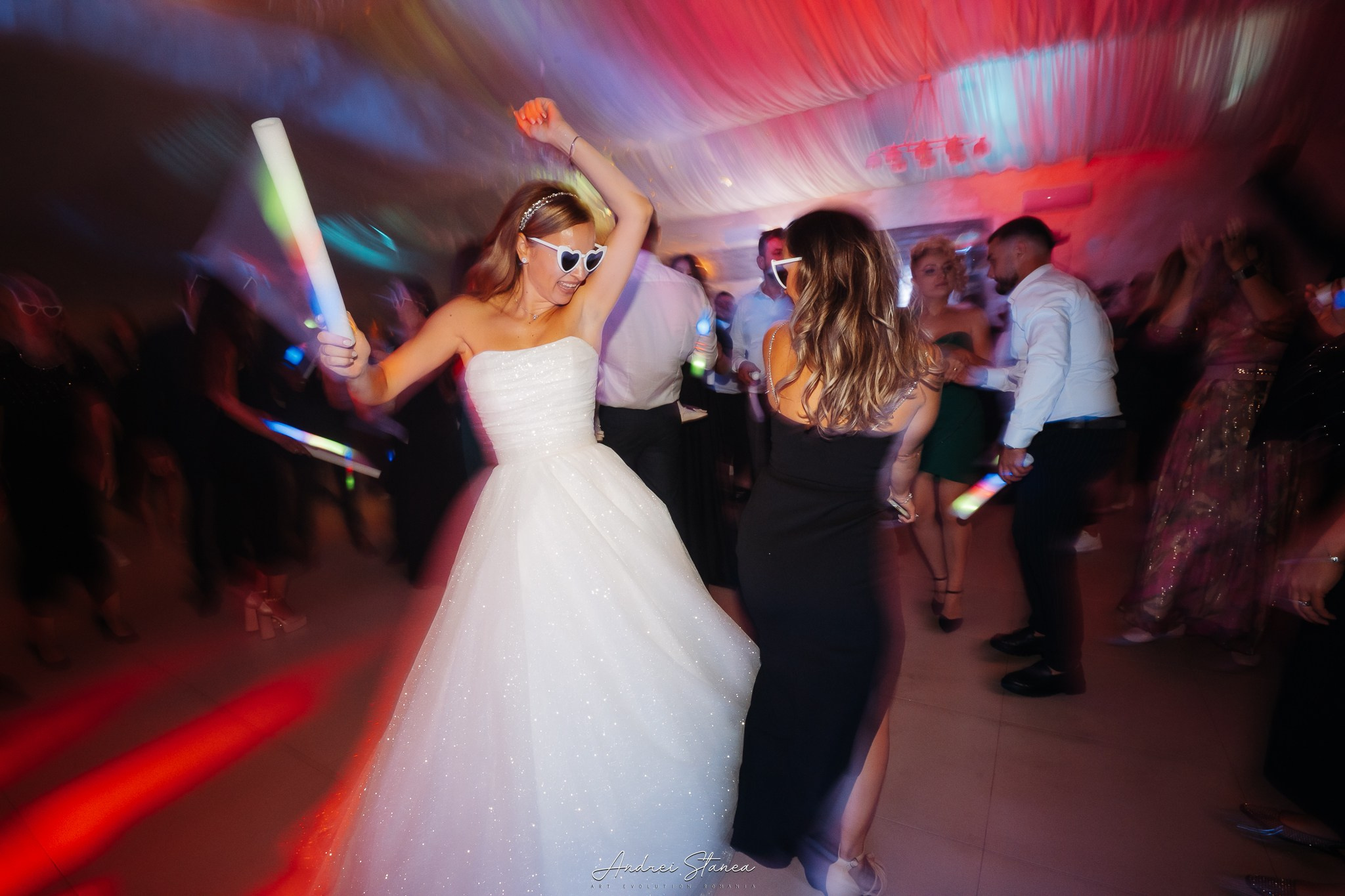 Vio & Adi. Andrei Stanea