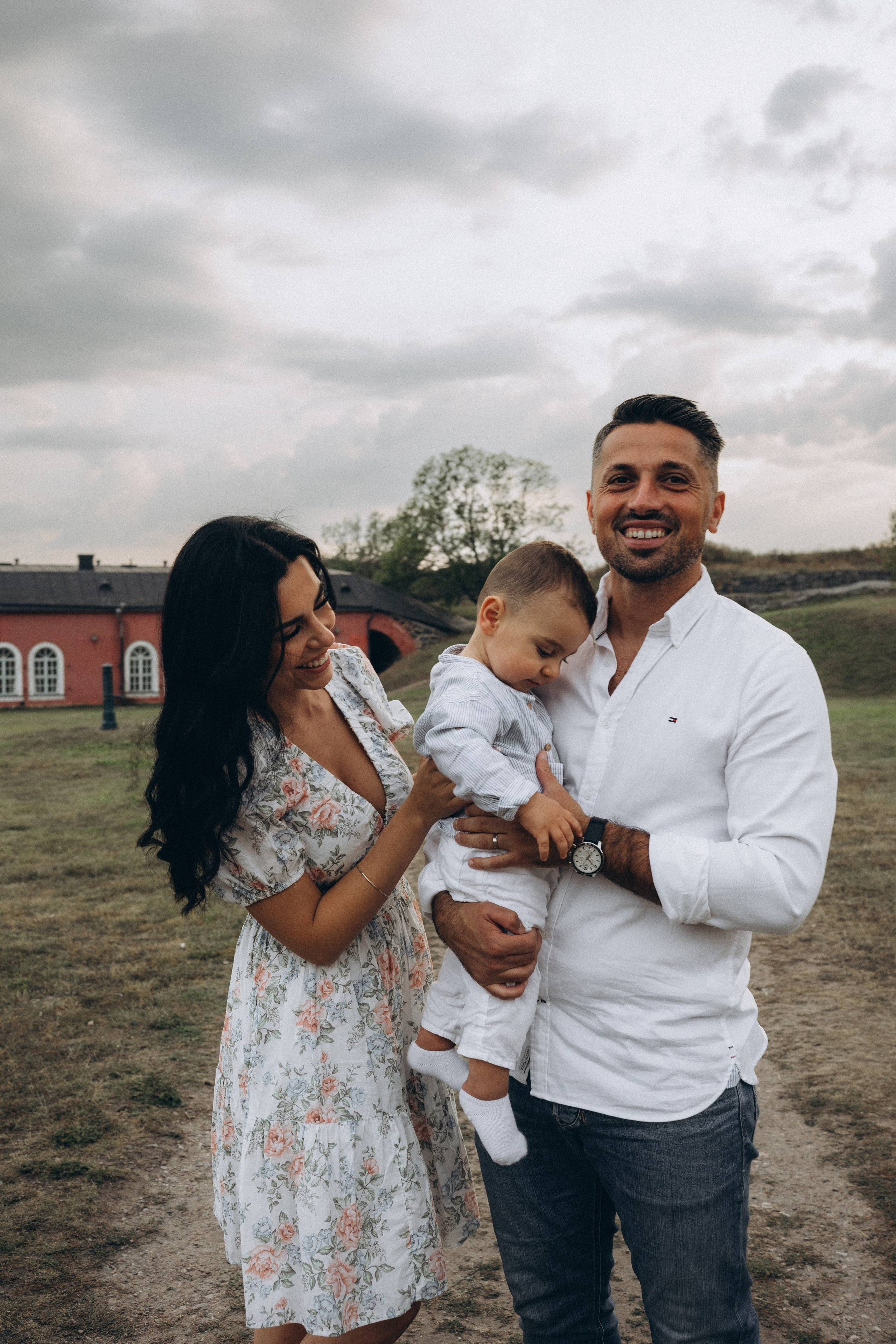 Summer. Wedding and portrait photographer in Helsinki Vickan O