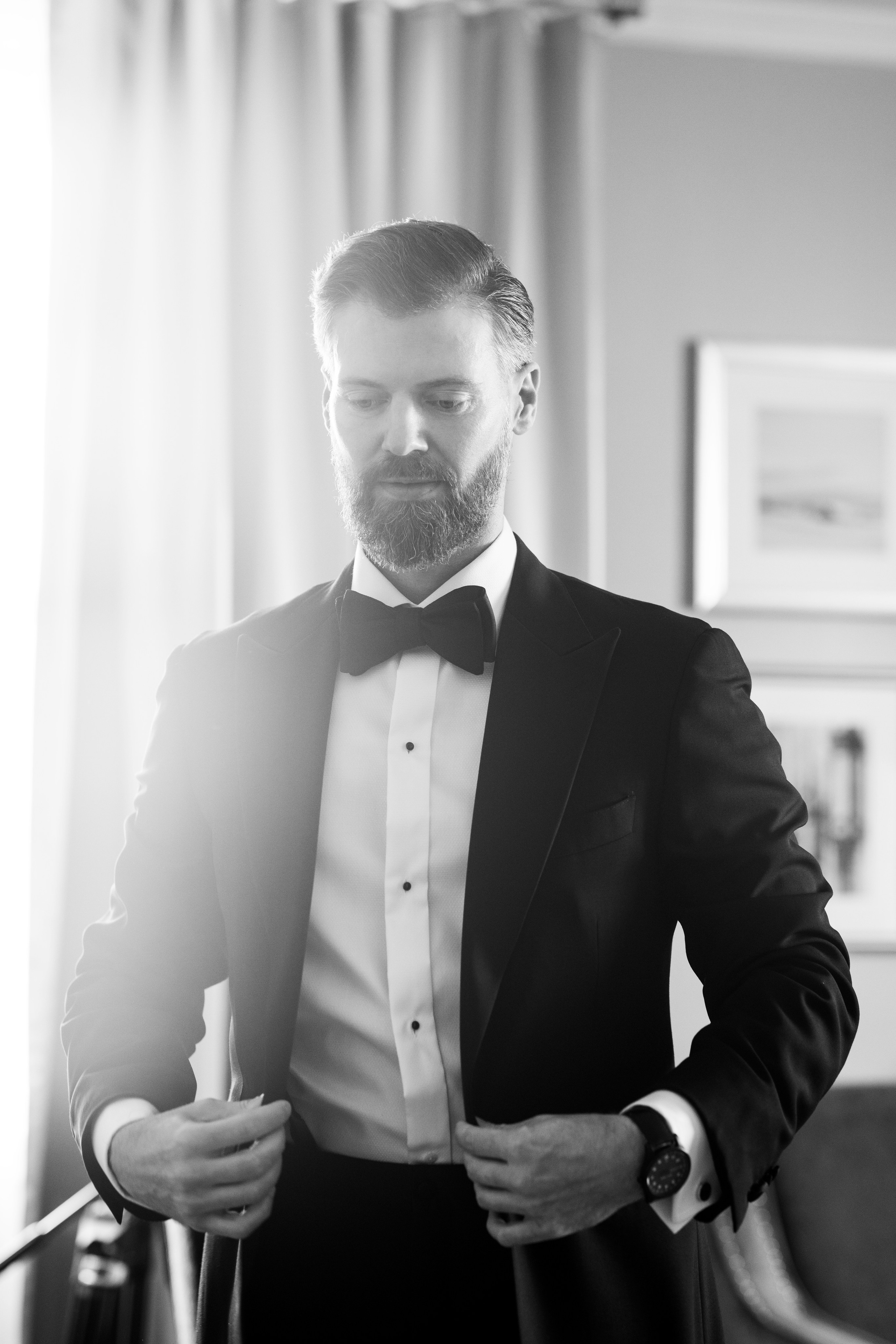 Elegant & Timeless Wedding Photography at Hotel Saskatchewan. Wedding photography and videography in Regina, Saskatchewan