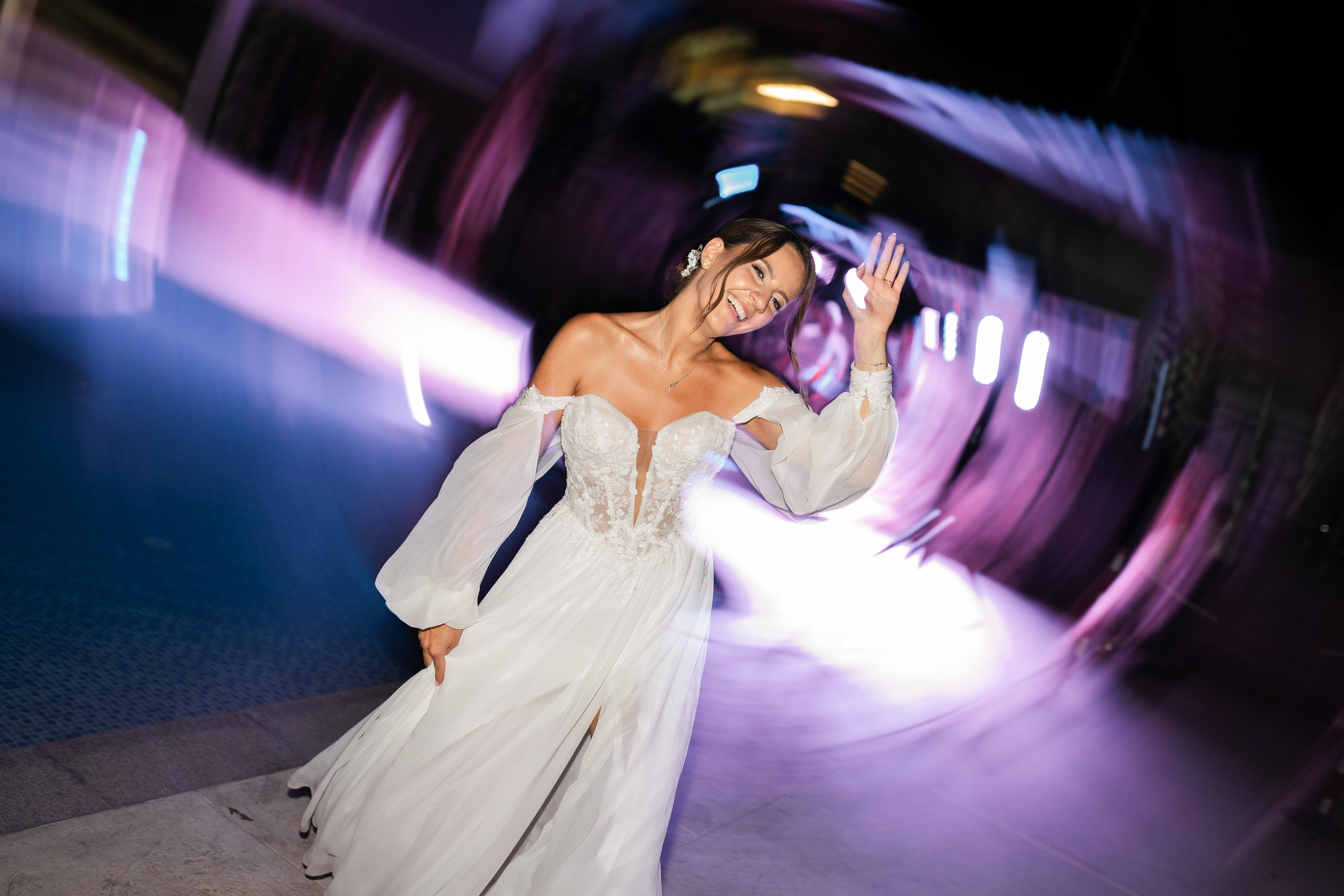 M&D|Between City Lights and Hidden Oasis. Black Sheep Produkcija| Wedding Photography and Wedding Films, based in Kragujevac, Europe / Fotograf i videograf, Kragujevac, Srbija