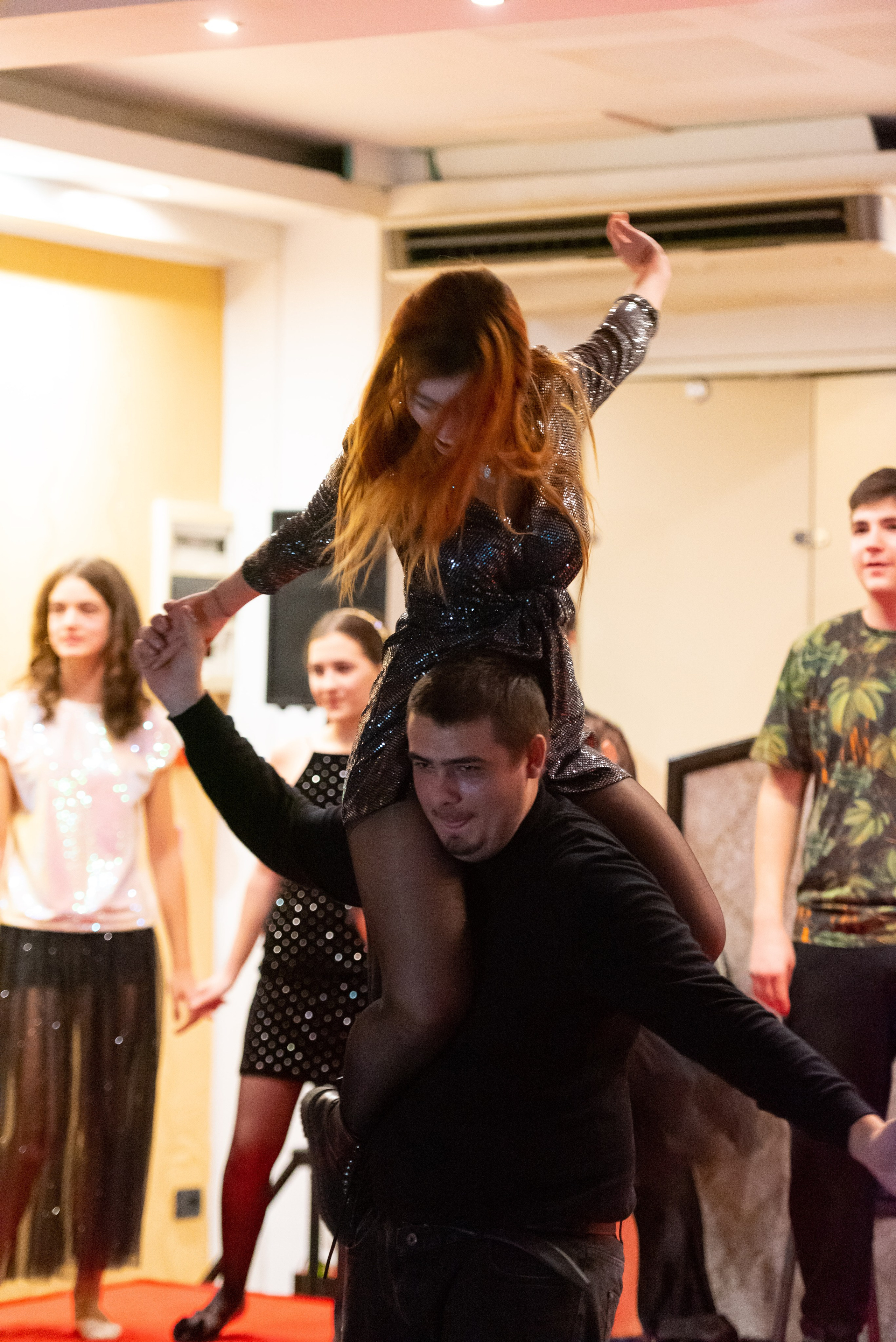 Theater photographer, theater photography, industrial photography, the story of an artist, theater performance, theater photography, theater and photography, theater workshop, Art Fairs, business photo, corporate photographer price, Professional Services for Business Events, Business Portraits, photos for events organized by companies, the play