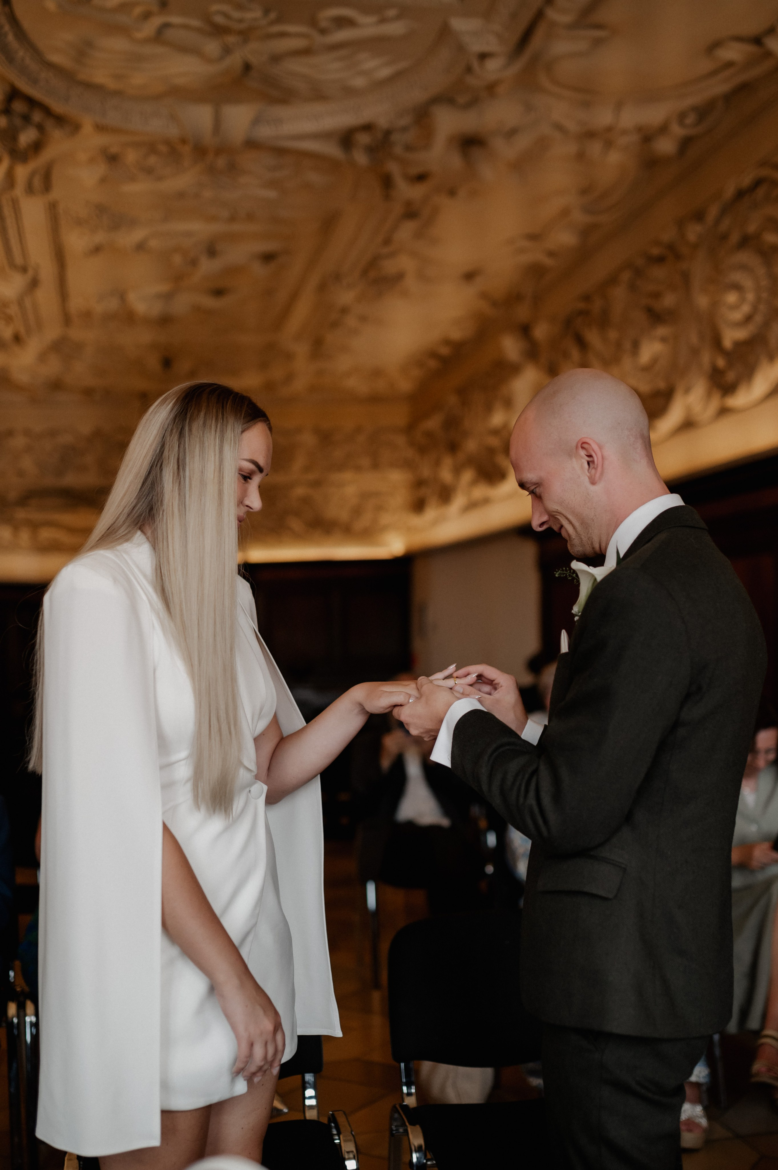 CIVIL WEDDING IM FEMBO-HAUS IN NUERNBERG. Фотограф в Нюрнберге Ирина Менерт из Ансбаха