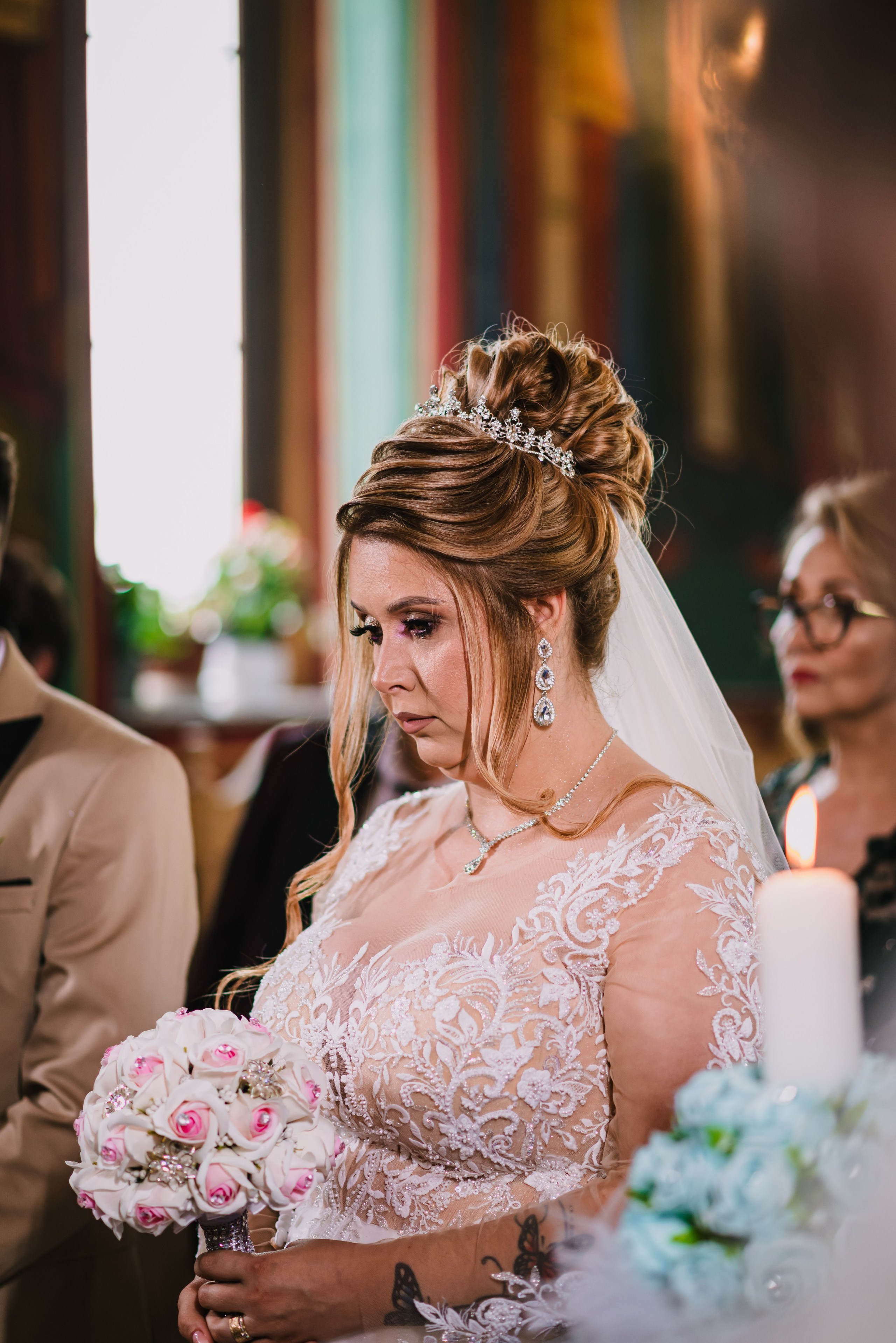 Fotografia de nuntă. Andrei Voicu Fotograf. Povești nescrise, surprinse atent