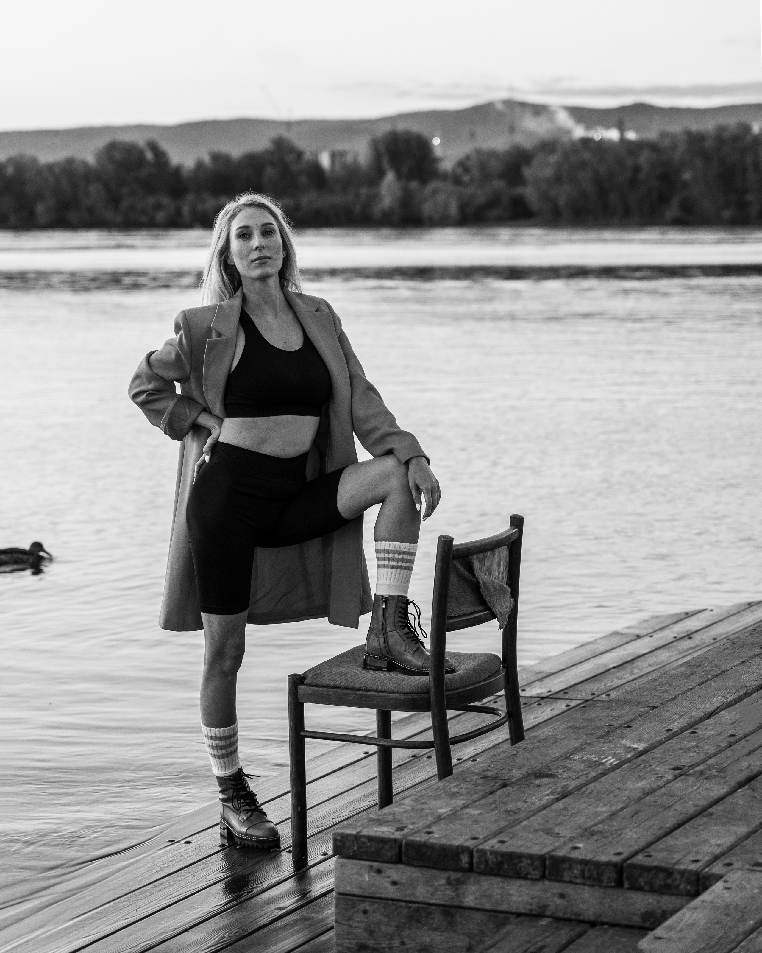 Рассвет. Стул. Фотограф в Барселоне Жанна Захарченко