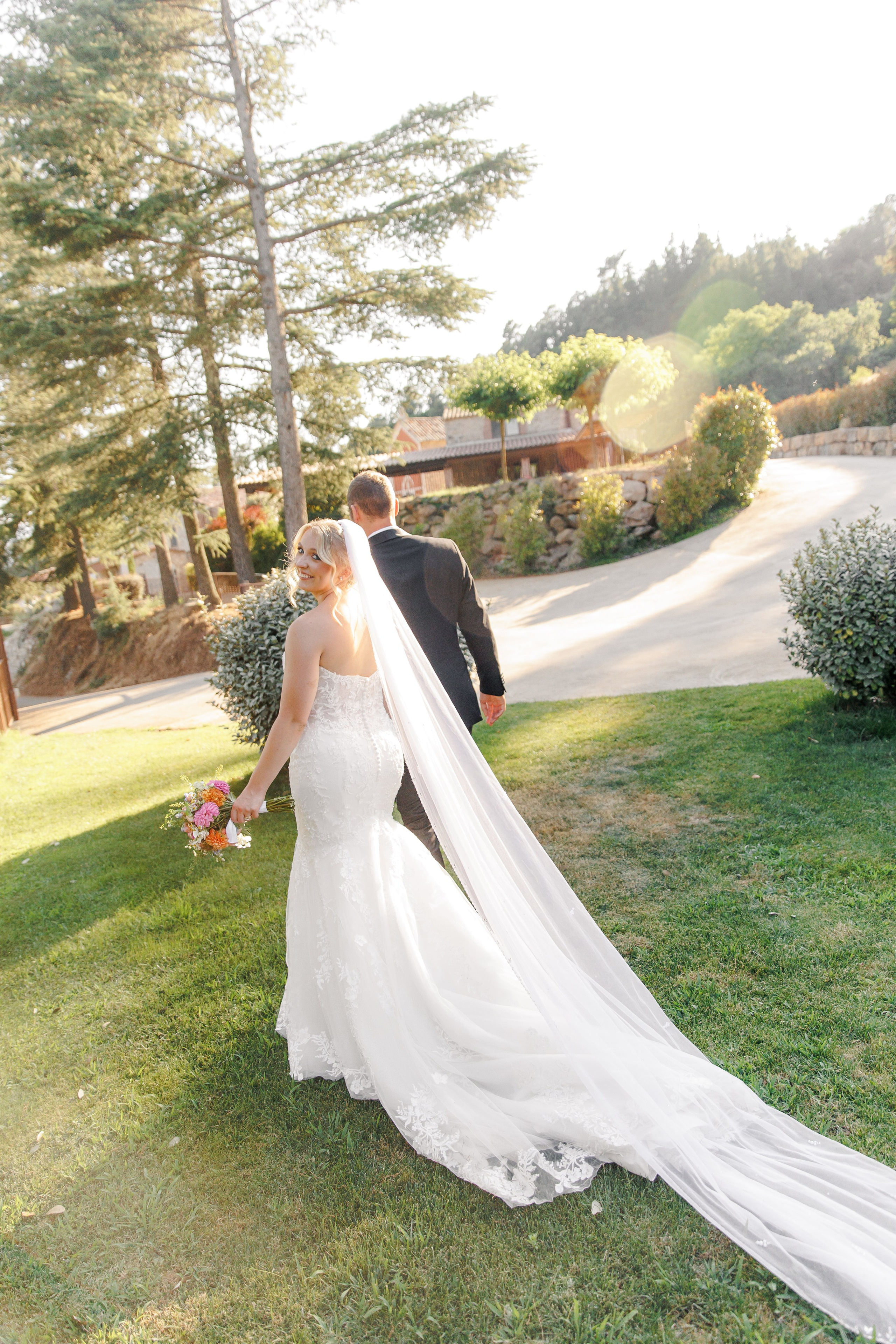 Wedding Venue Mas Huix. Wedding Photographer in Barcelona Lana Alekhina