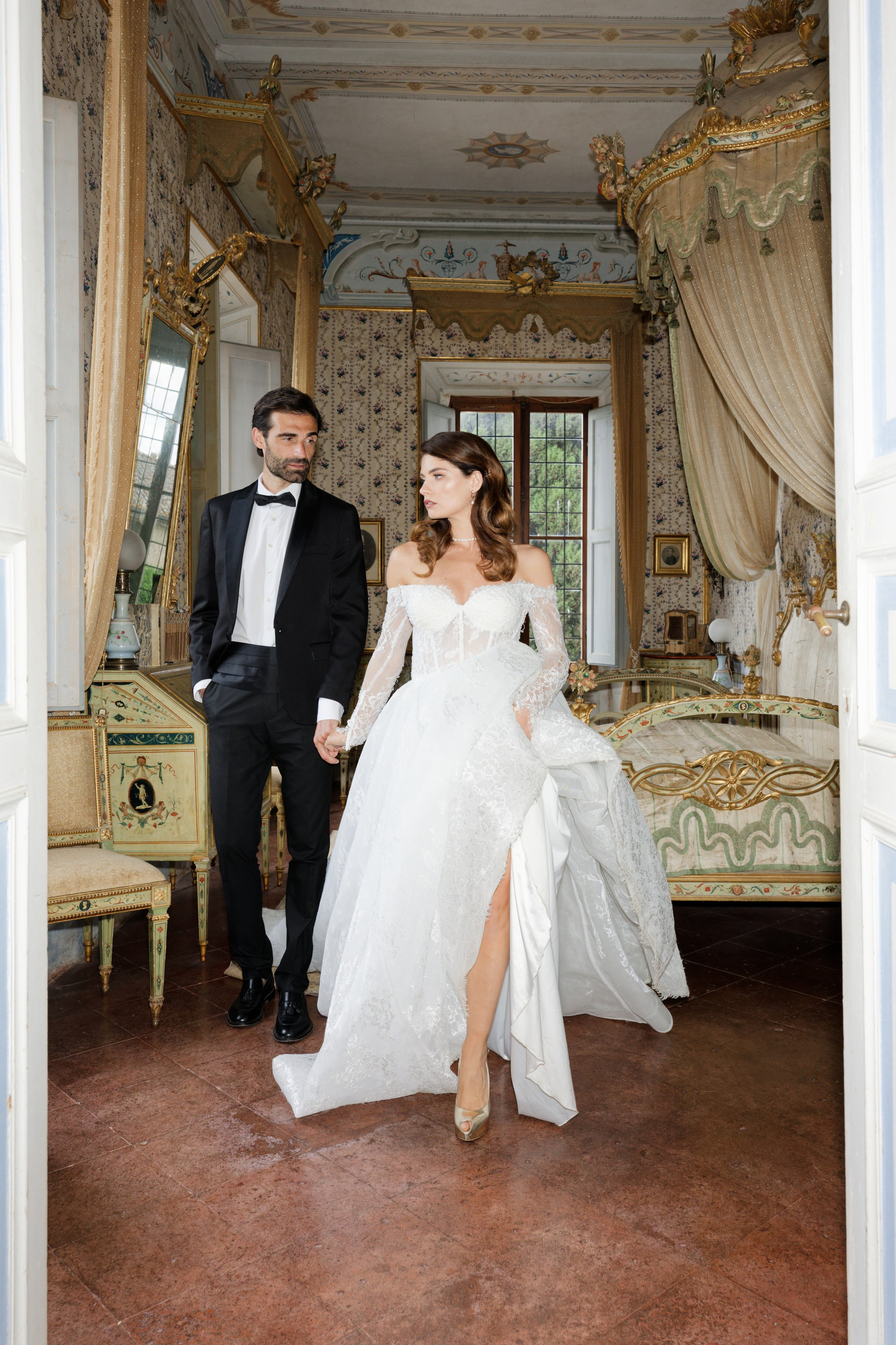 Wedding editorial at Villa di Geggiano, Tuscany, Italy