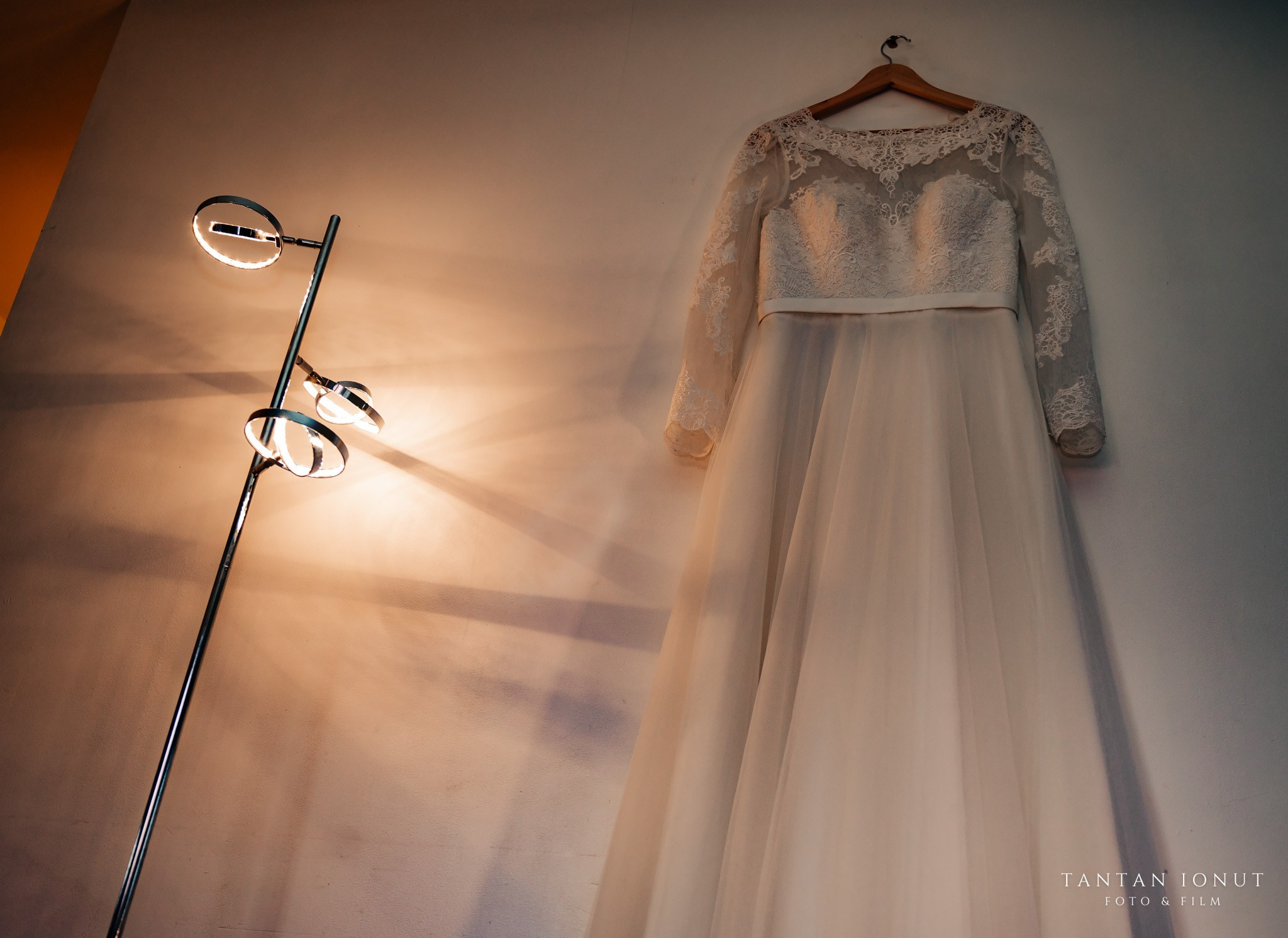 Fotograf roman in anglia, nunta in bridgwater, nunta in bristol, foto-video in uk, tantanionut, fotograf in uk, bogdan durus. TANTAN IONUT FOTO & FILM