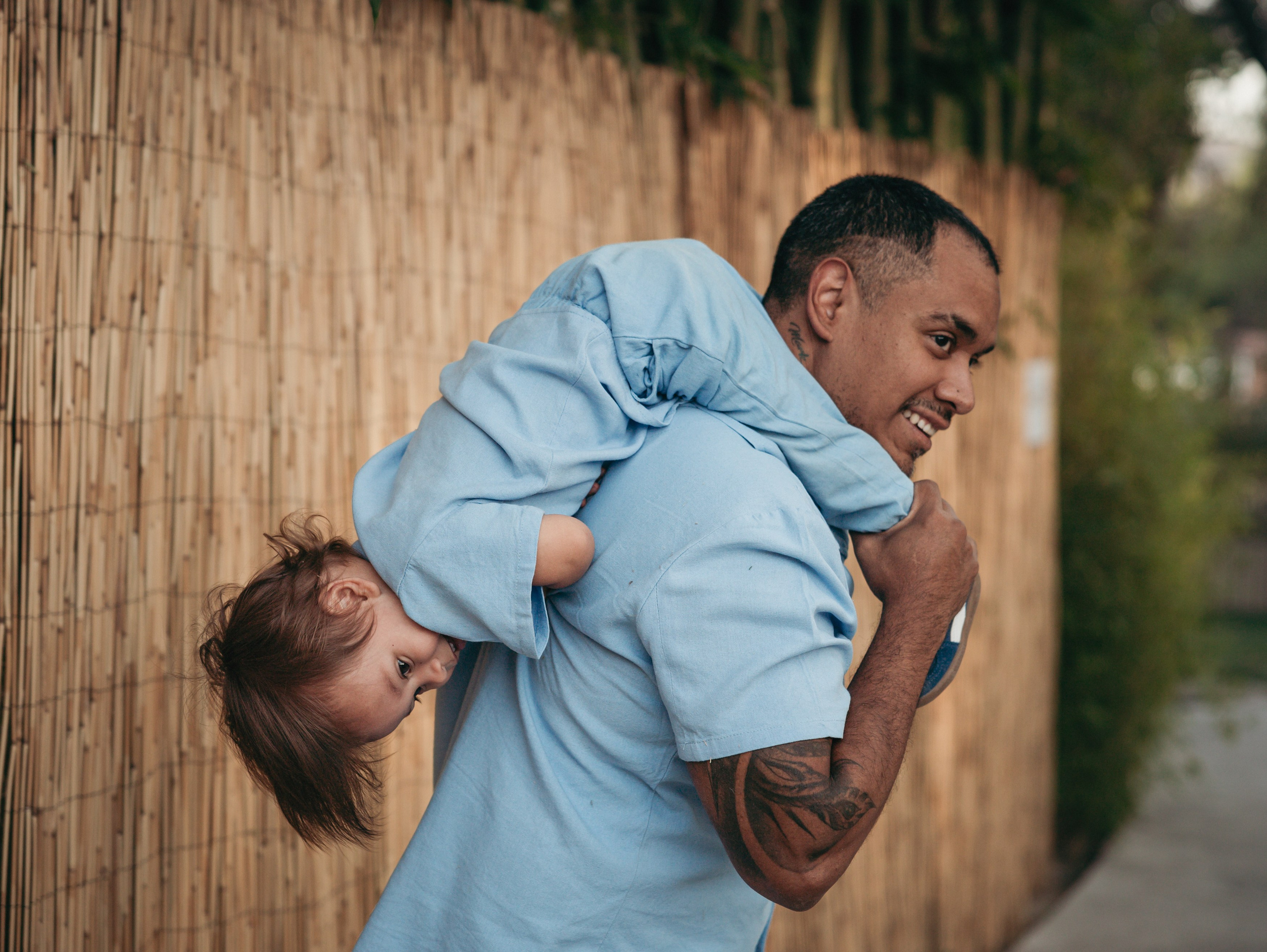 Father and Son. Lifestyle and Family Photographer in Pisek Oxana Telupilova