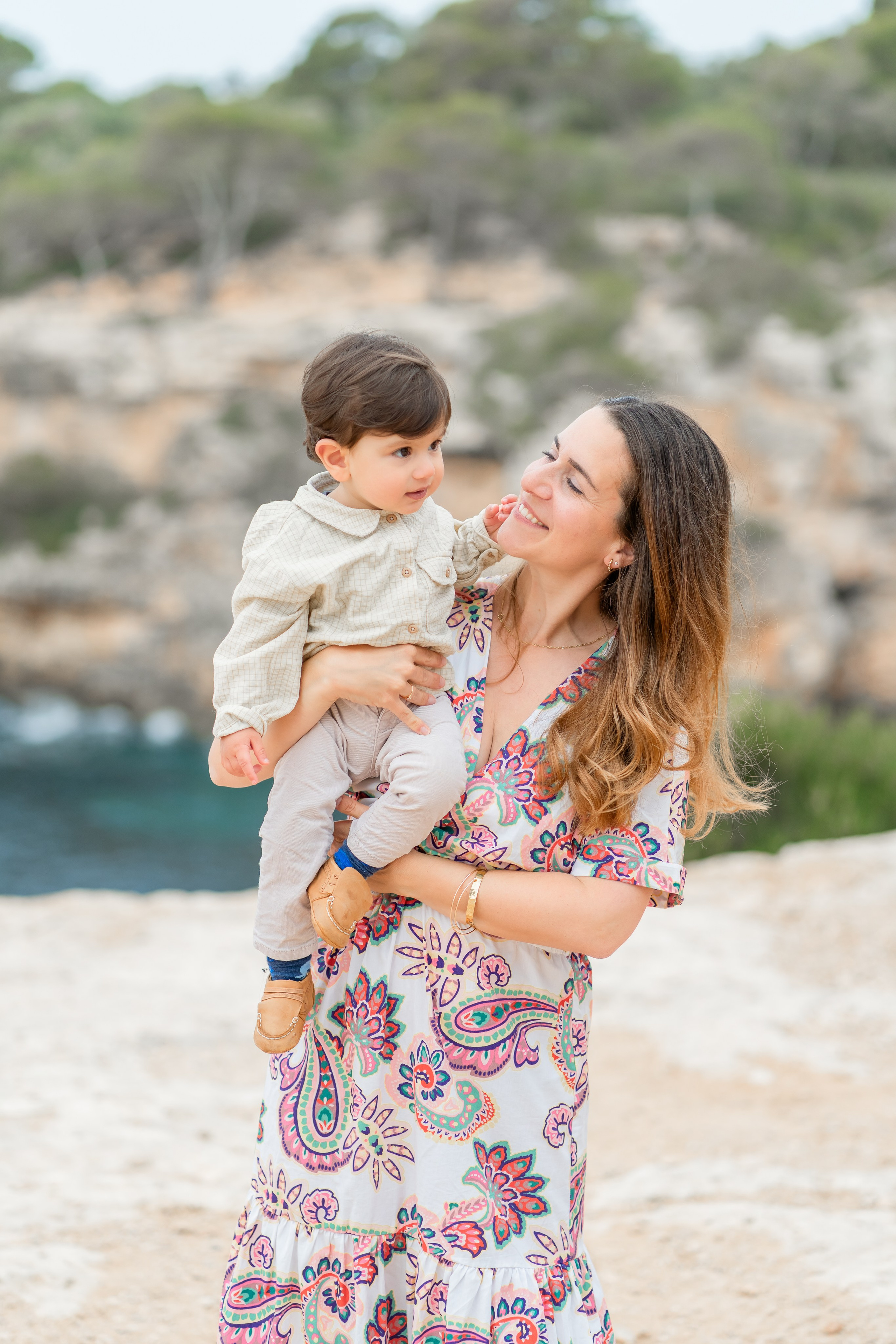 Familienshooting in Cala Pi. Deine Fotografin auf Mallorca für Familien und Business